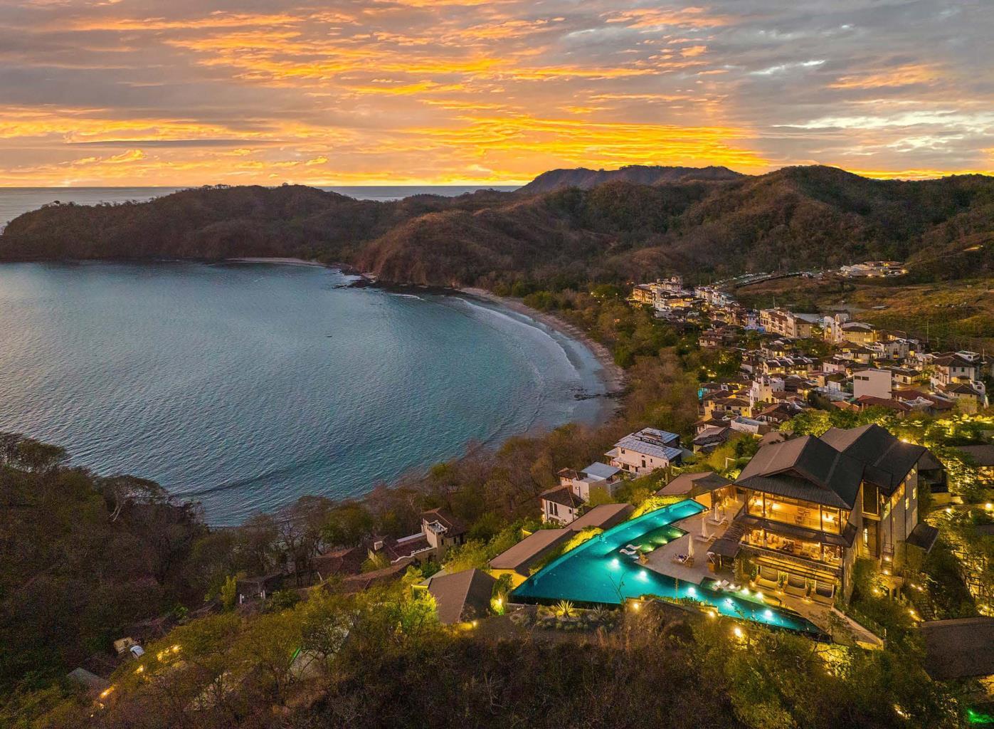 5 bed Single Family Homes For Sale in Playa Danta, Guanacaste - thumb 9