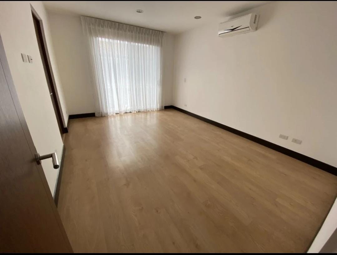 3 bed Condo For Sale in Santa Ana, San Jose - thumb 3