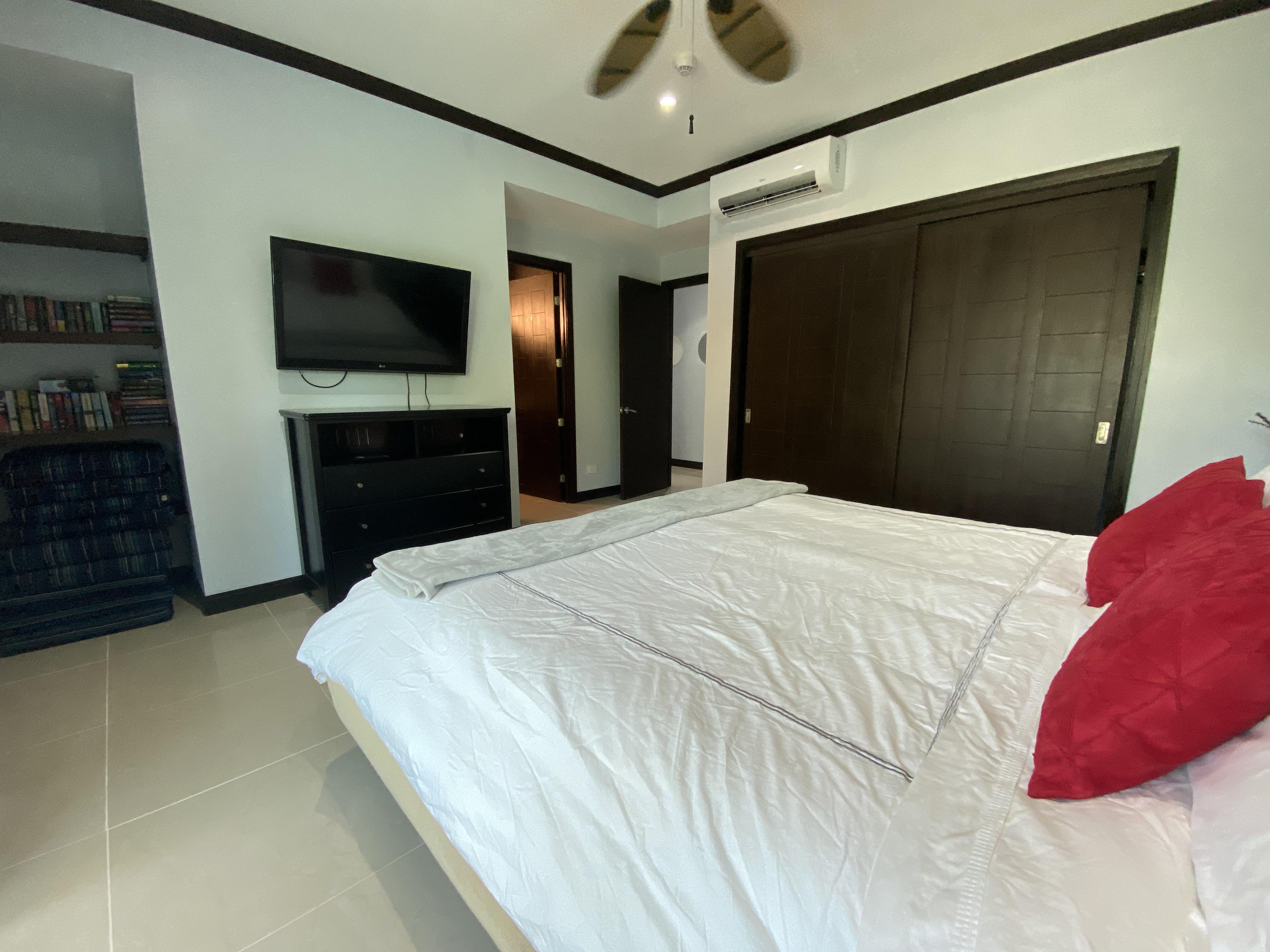 3 bed Condo For Rent in Jaco, Puntarenas - thumb 11