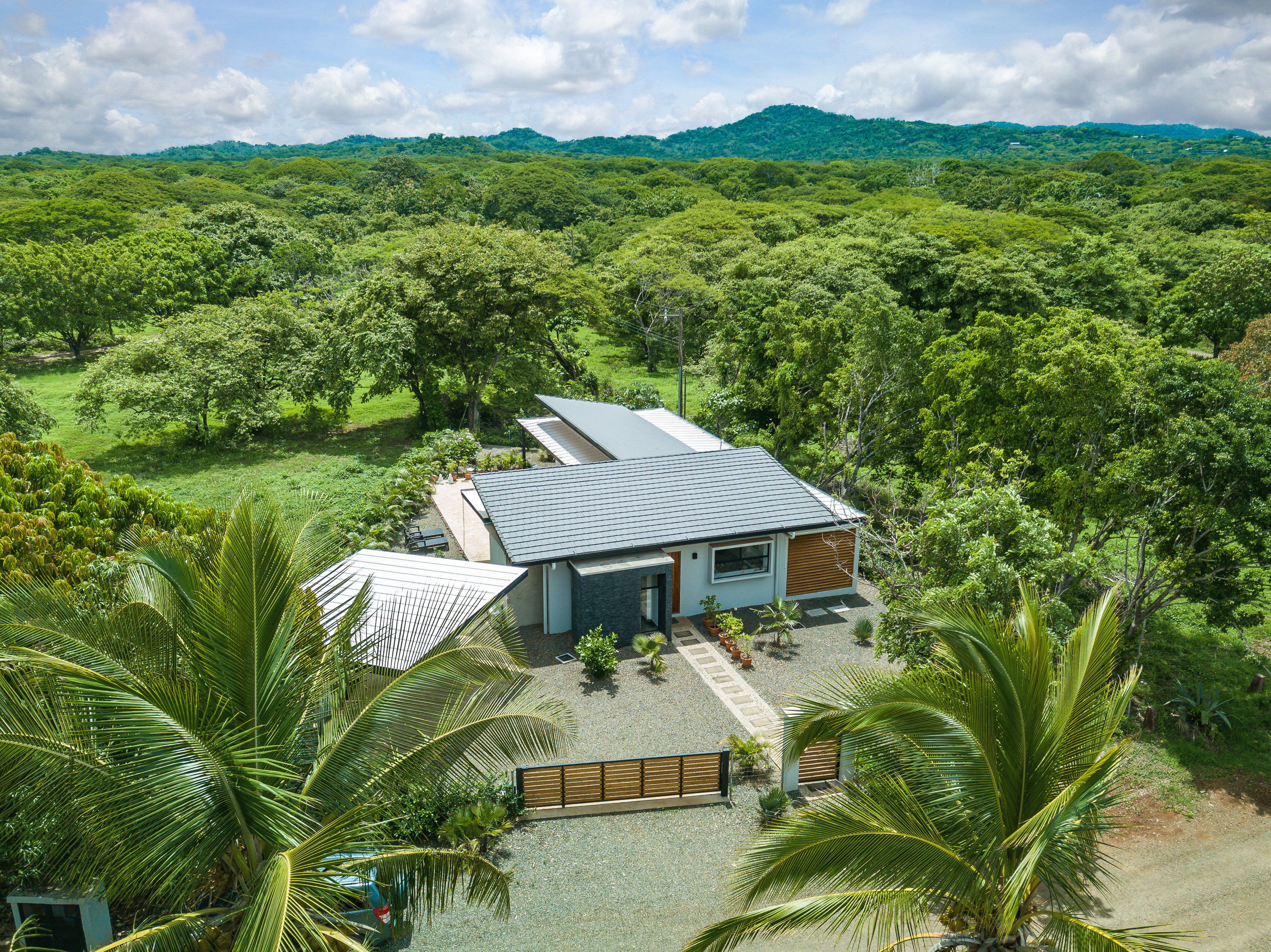 3 bed Single Family Homes For Sale in Playa Negra, Guanacaste - thumb 28