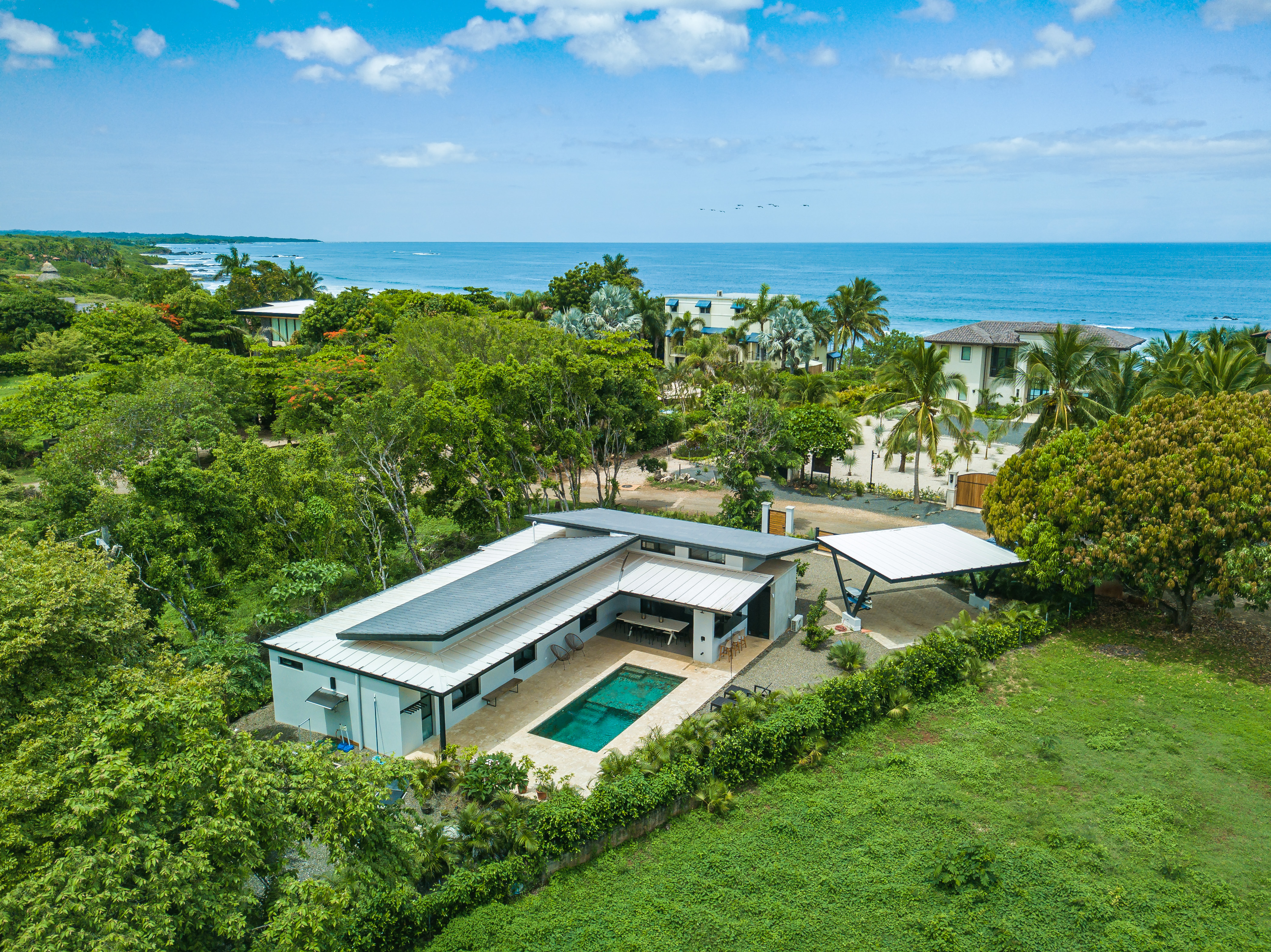 3 bed Single Family Homes For Sale in Playa Negra, Guanacaste - thumb 2