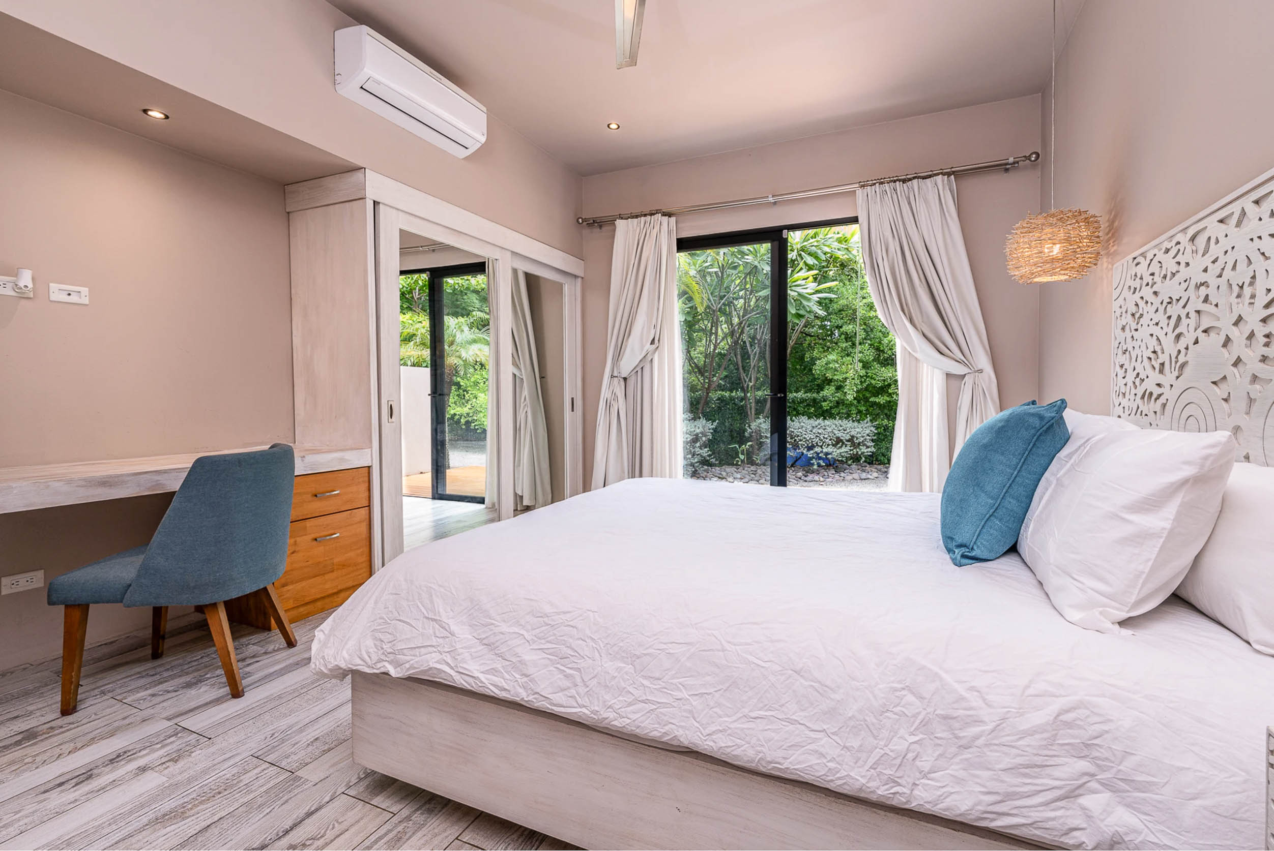 5 bed Single Family Homes For Sale in Avellanas, Guanacaste - thumb 8