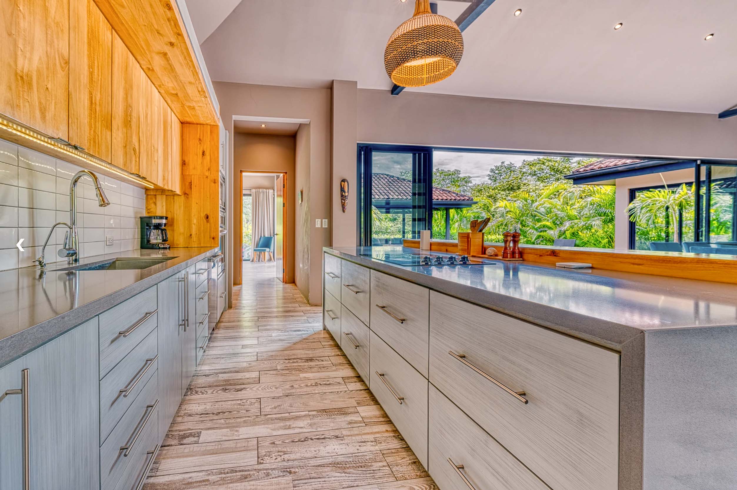 5 bed Single Family Homes For Sale in Avellanas, Guanacaste - thumb 14