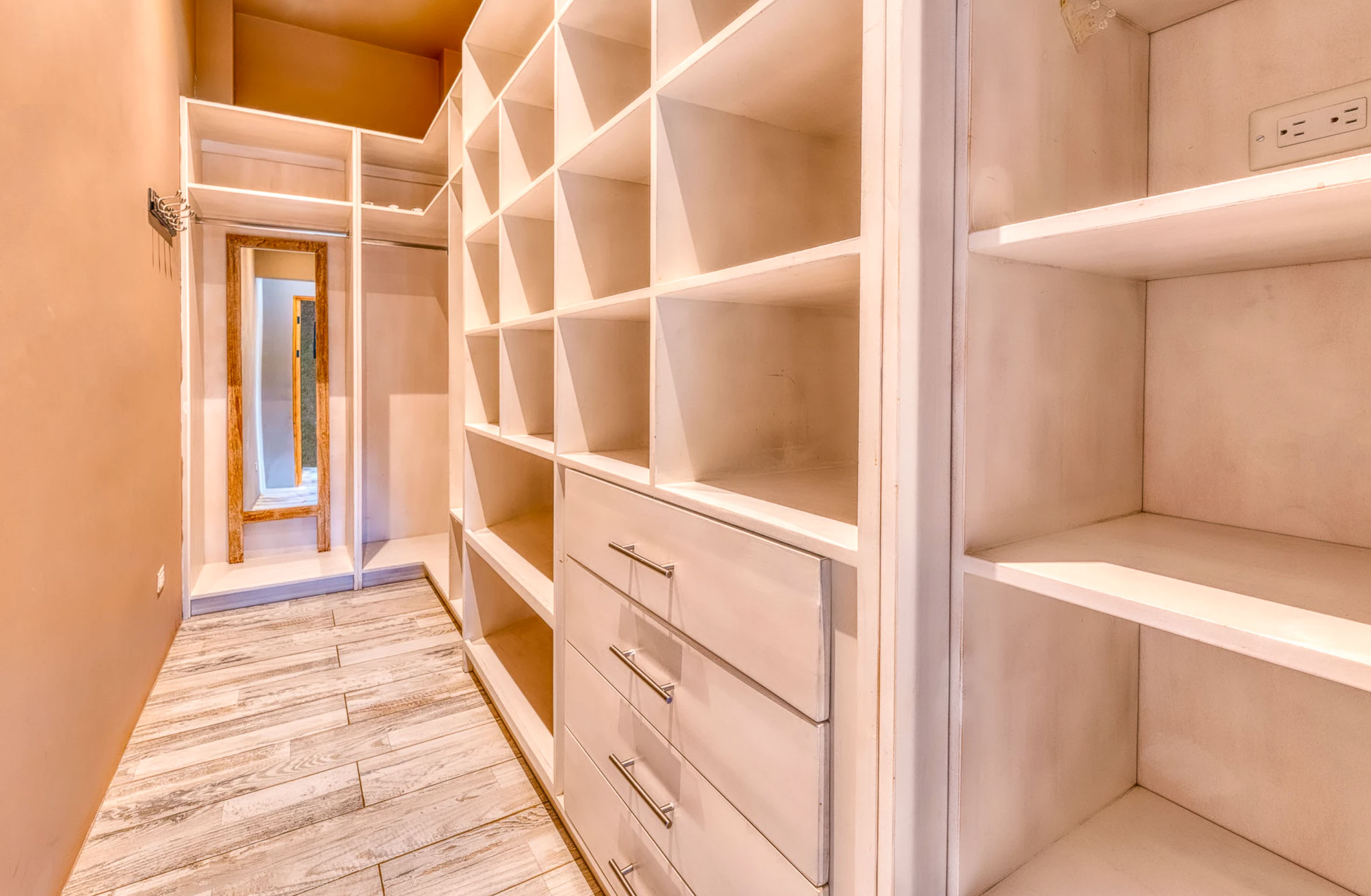 5 bed Single Family Homes For Sale in Avellanas, Guanacaste - thumb 9