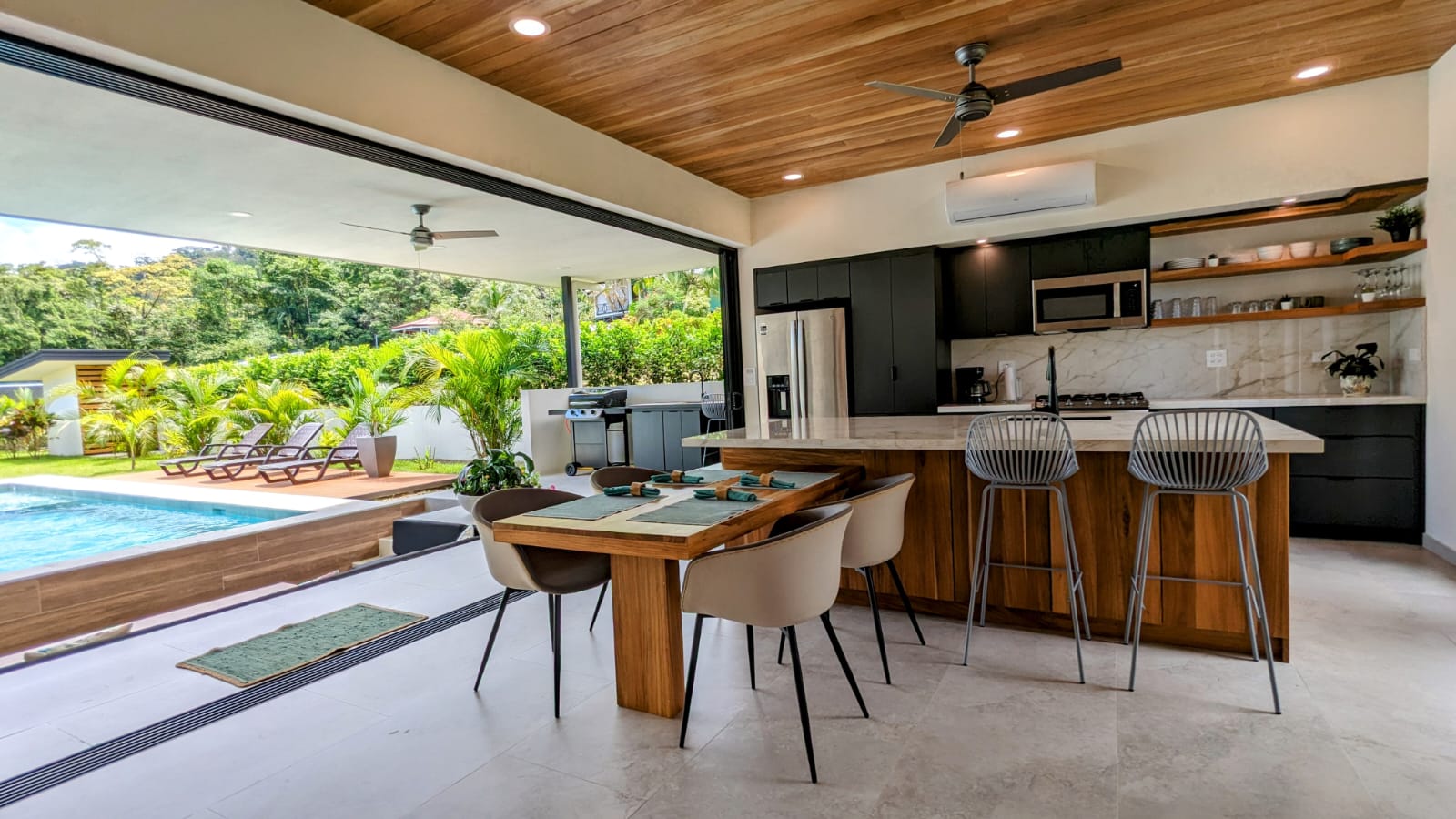 3 bed Single Family Homes For Sale in Uvita, Puntarenas - thumb 3