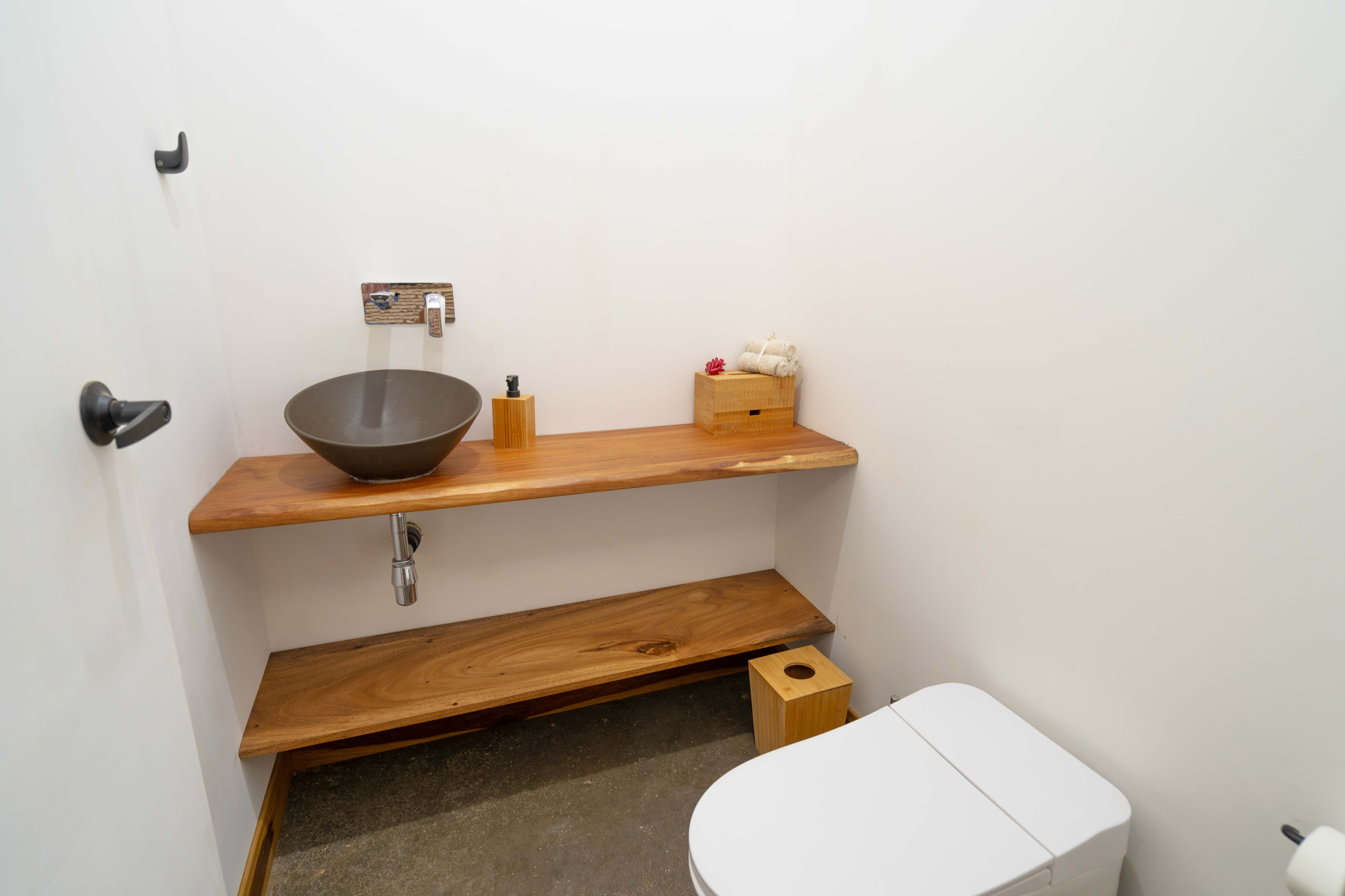 4 bed Single Family Homes For Sale in Savegre, Puntarenas - thumb 14