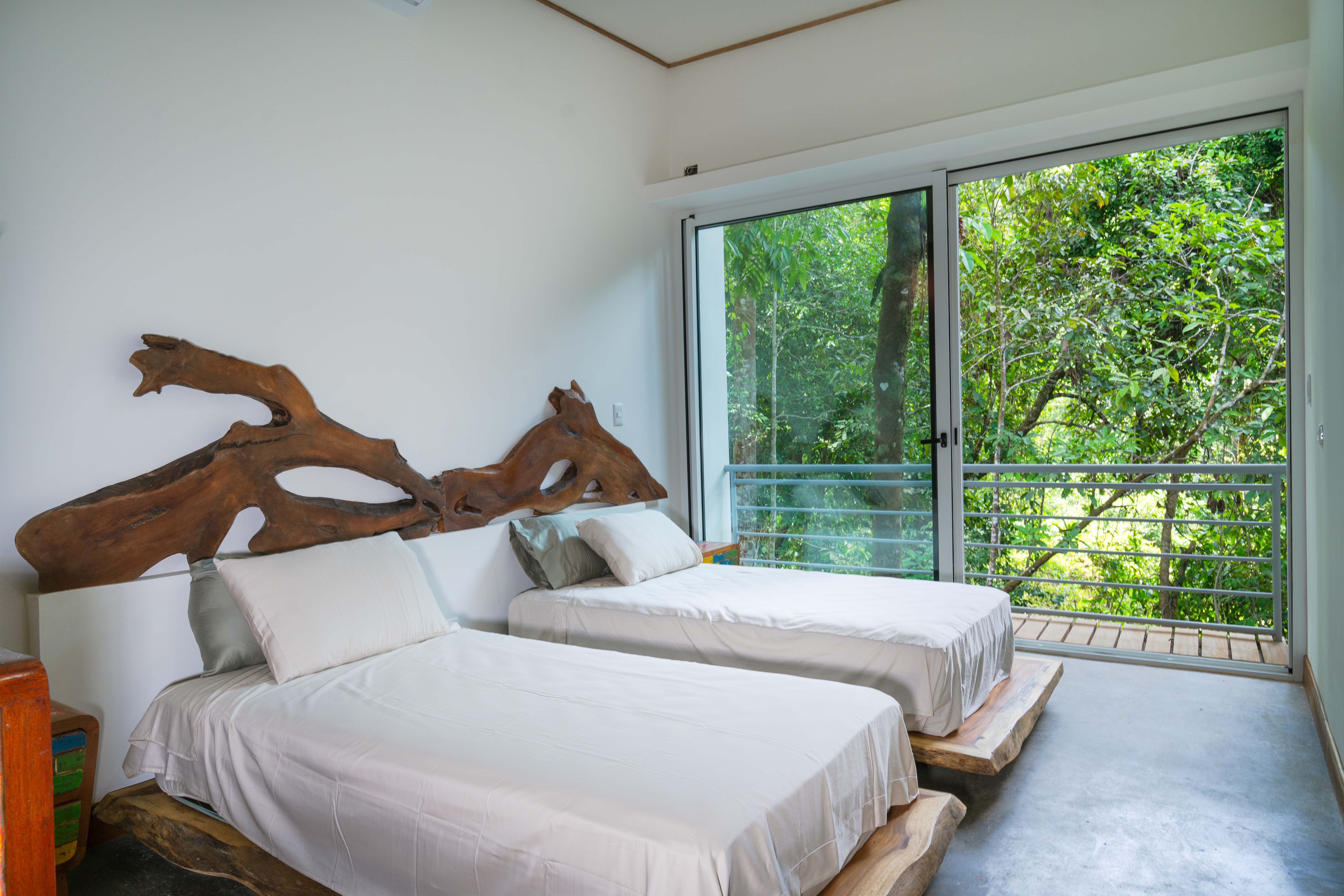 4 bed Single Family Homes For Sale in Savegre, Puntarenas - thumb 13