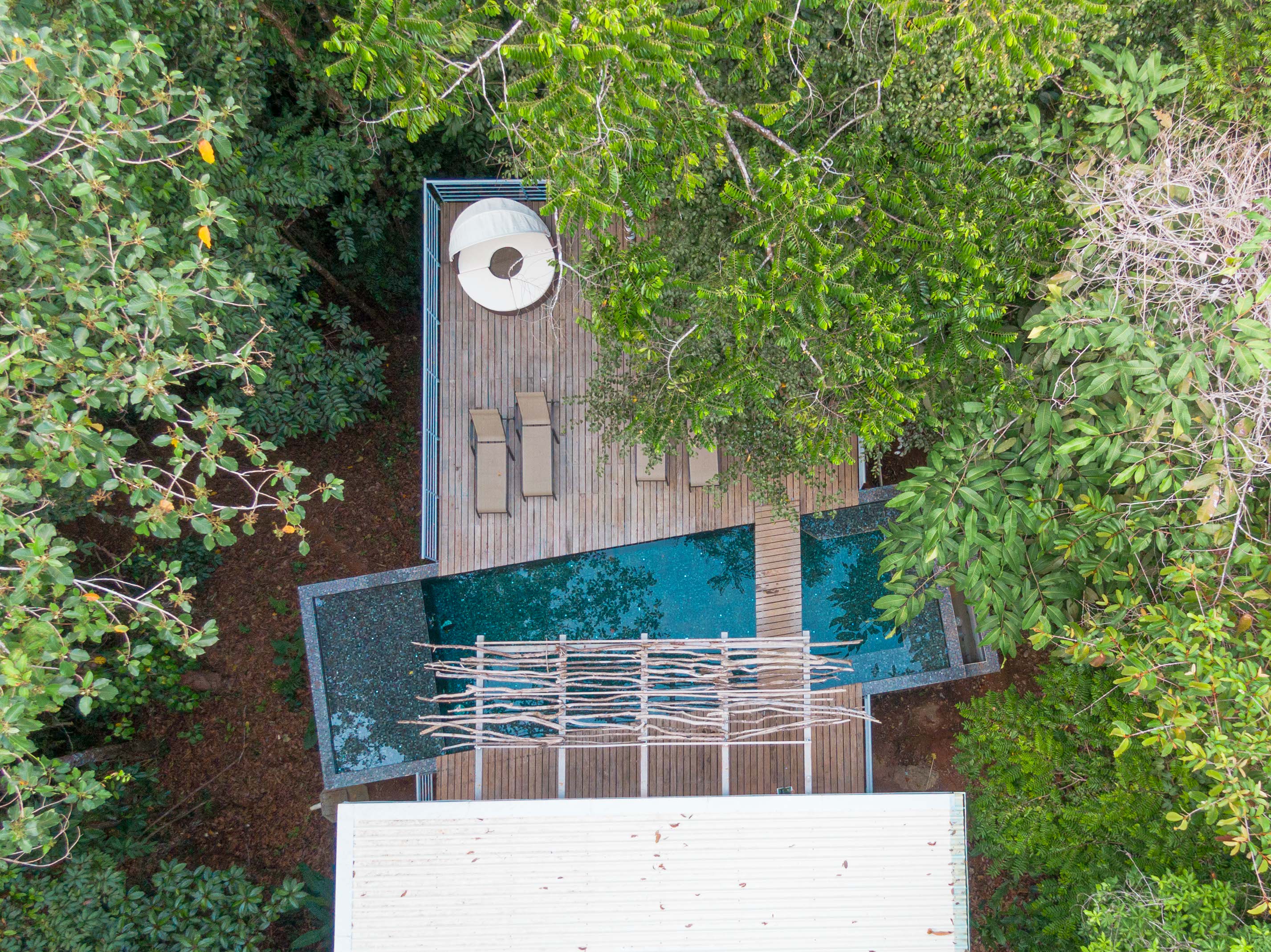 4 bed Single Family Homes For Sale in Savegre, Puntarenas - thumb 2