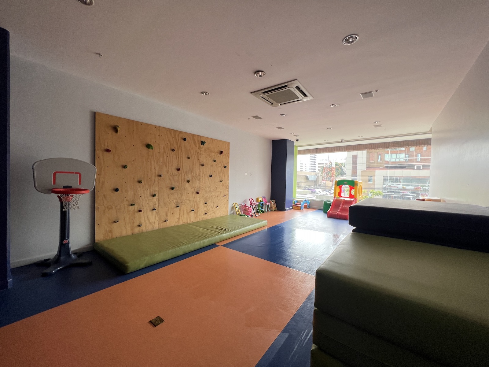 3 bed Apartment For Sale in La Sabana, San Jose - thumb 21