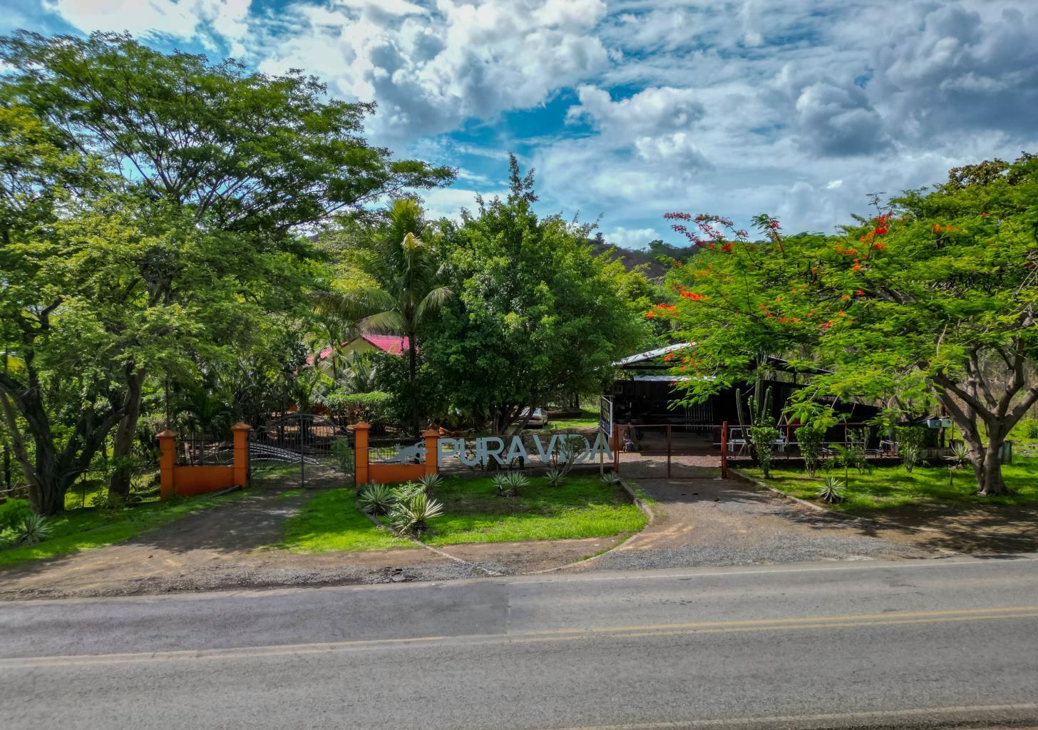 2 bed Single Family Homes For Sale in Playa Panama, Guanacaste - thumb 11