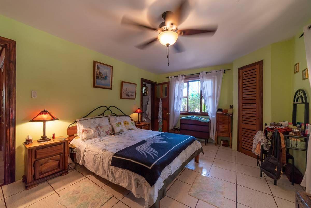 2 bed Single Family Homes For Sale in Playa Panama, Guanacaste - thumb 8