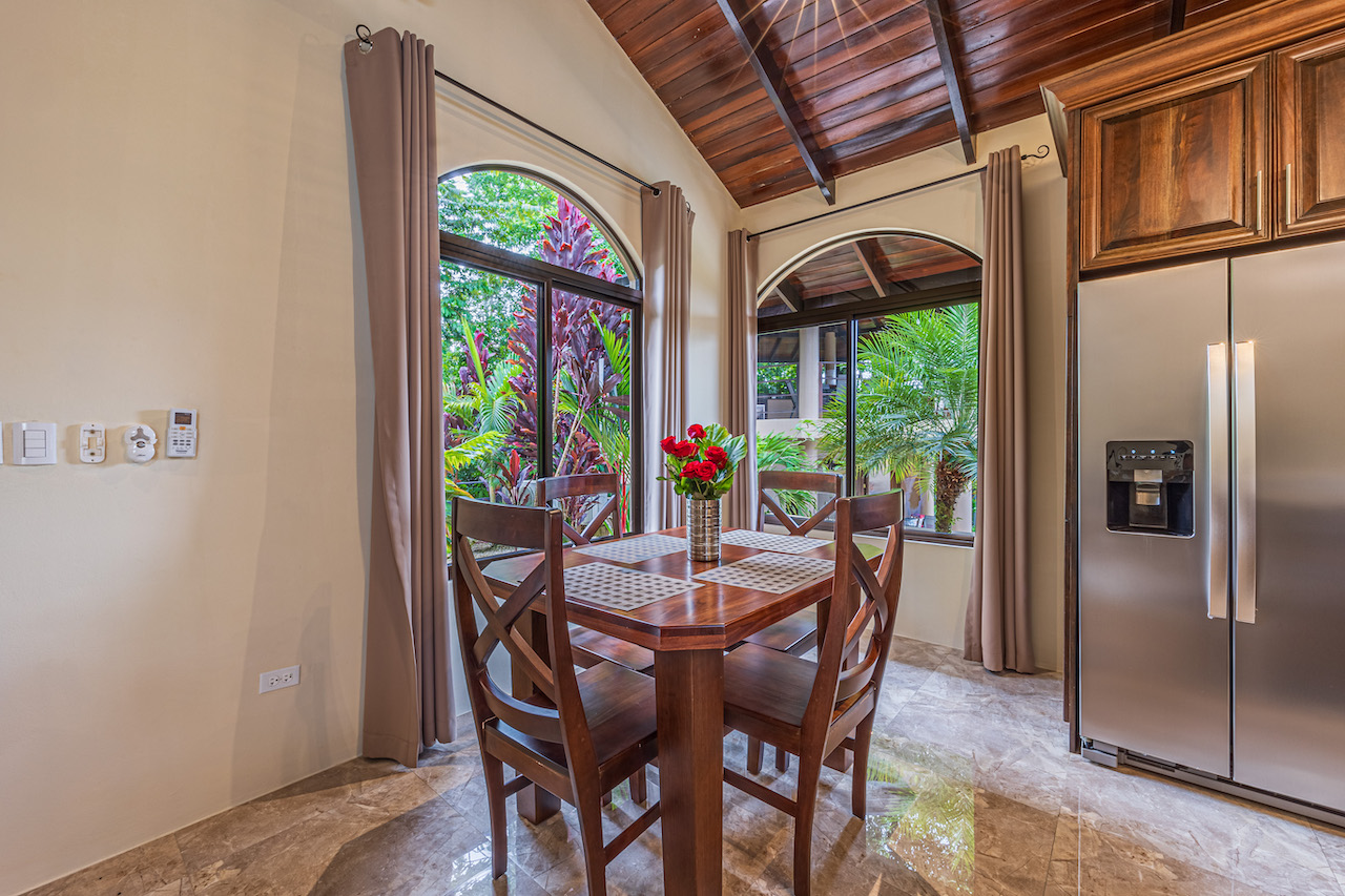 10 bed Hotel / Leisure For Sale in Uvita, Puntarenas - thumb 16