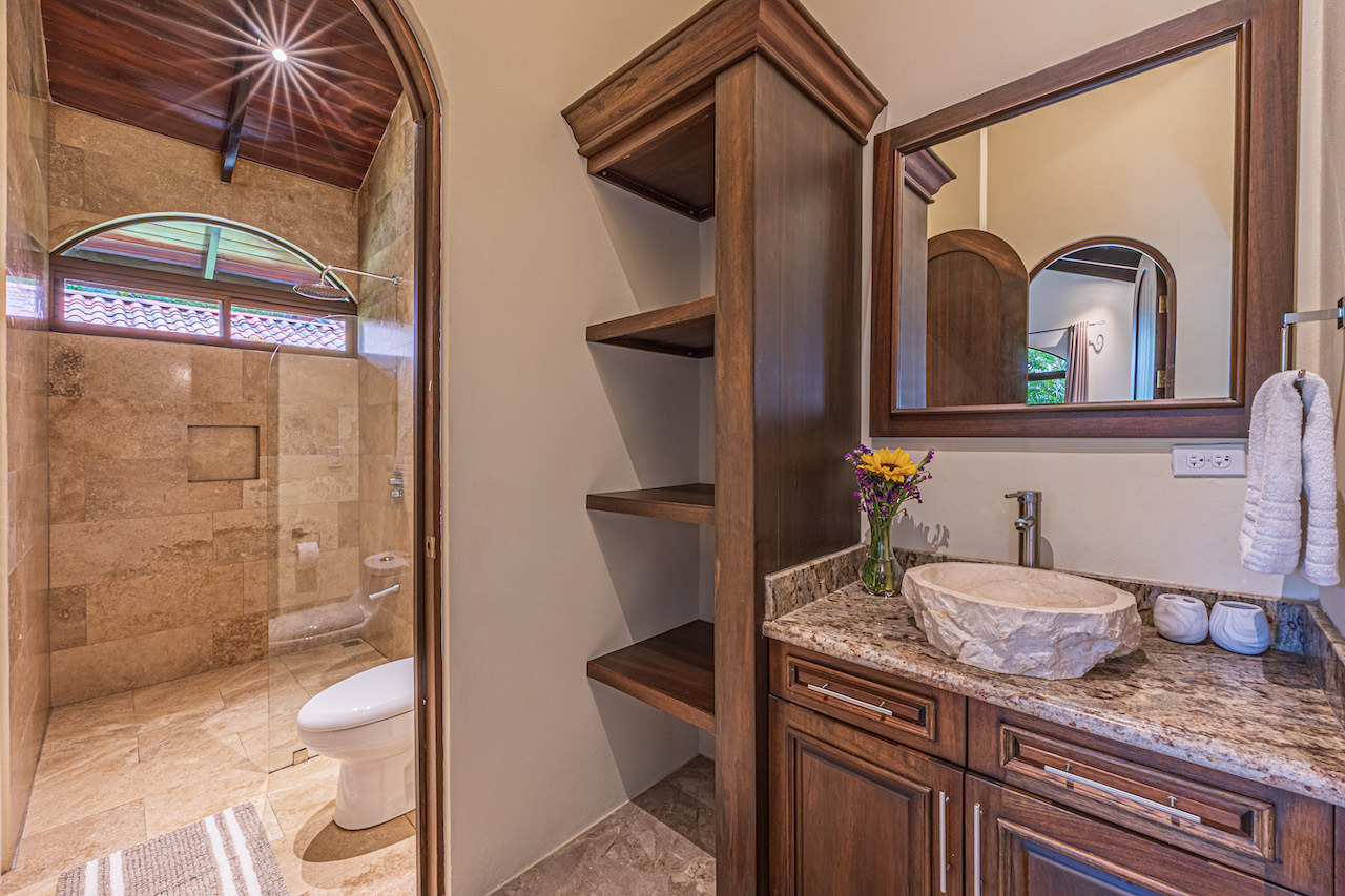 10 bed Hotel / Leisure For Sale in Uvita, Puntarenas - thumb 25