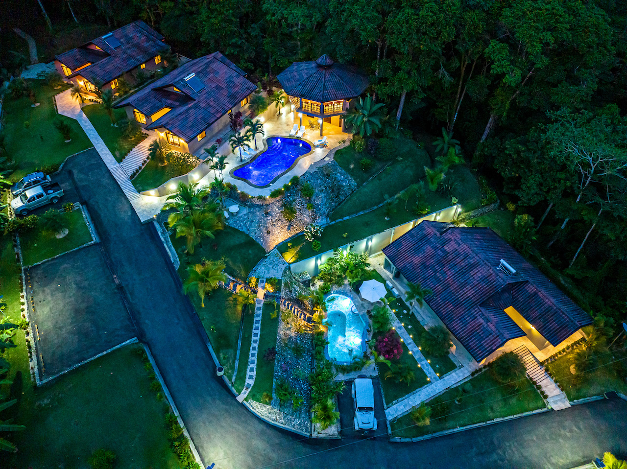 10 bed Hotel / Leisure For Sale in Uvita, Puntarenas - thumb 4