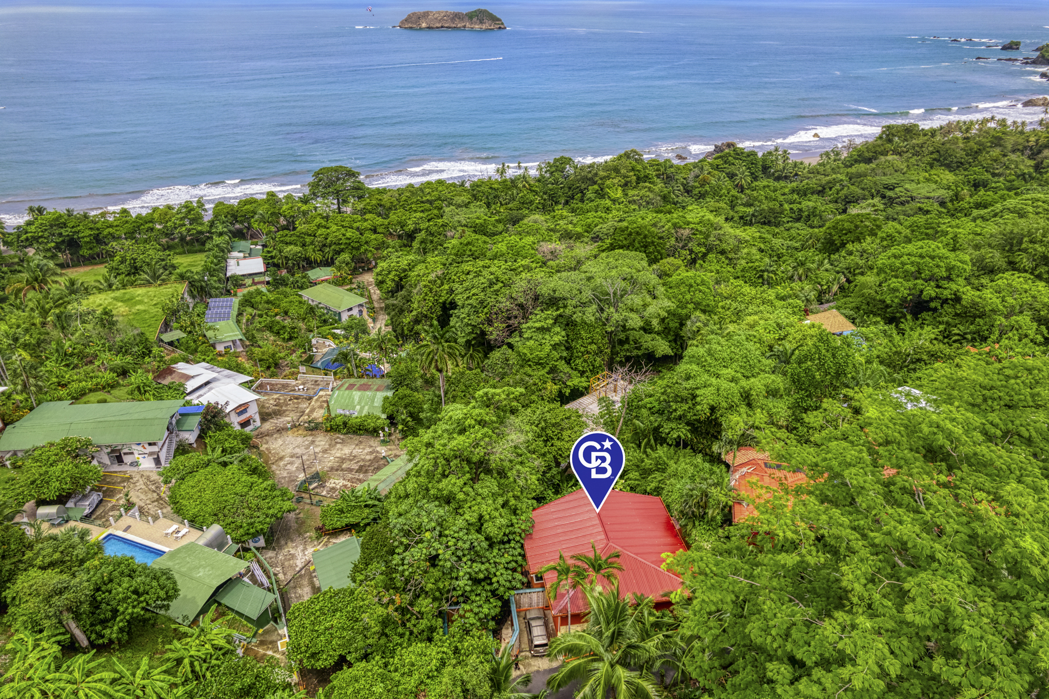 4 bed Single Family Homes For Sale in Manuel Antonio, Puntarenas - thumb 3