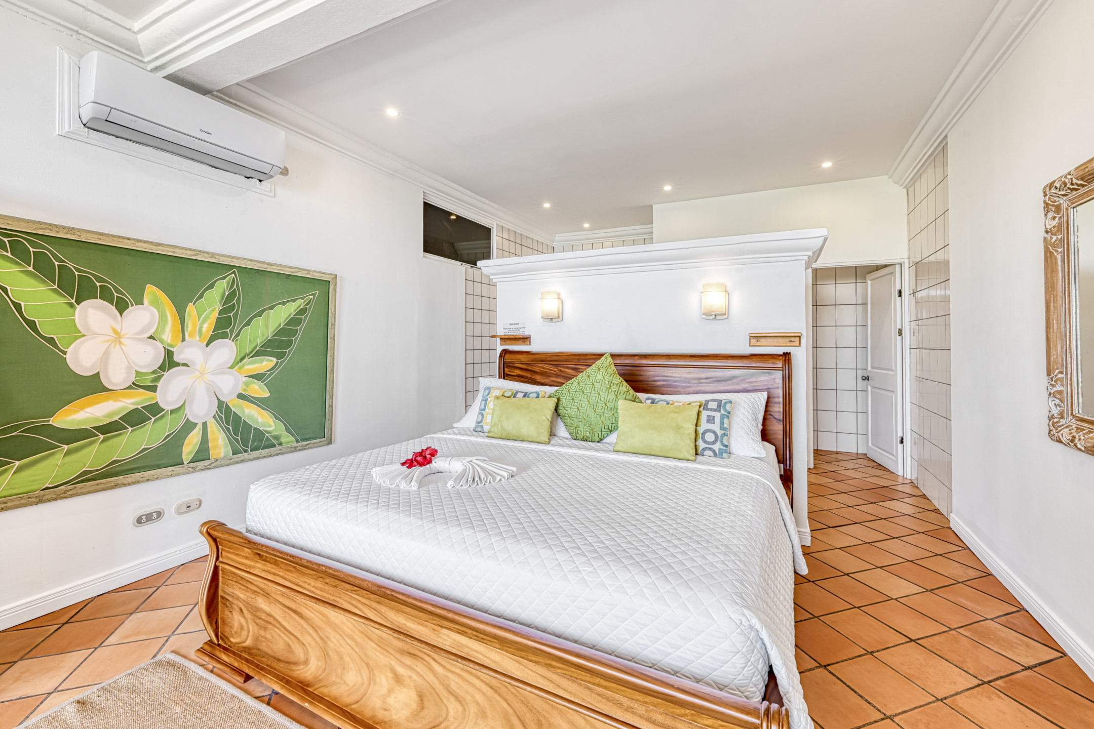 4 bed Single Family Homes For Sale in Manuel Antonio, Puntarenas - thumb 15