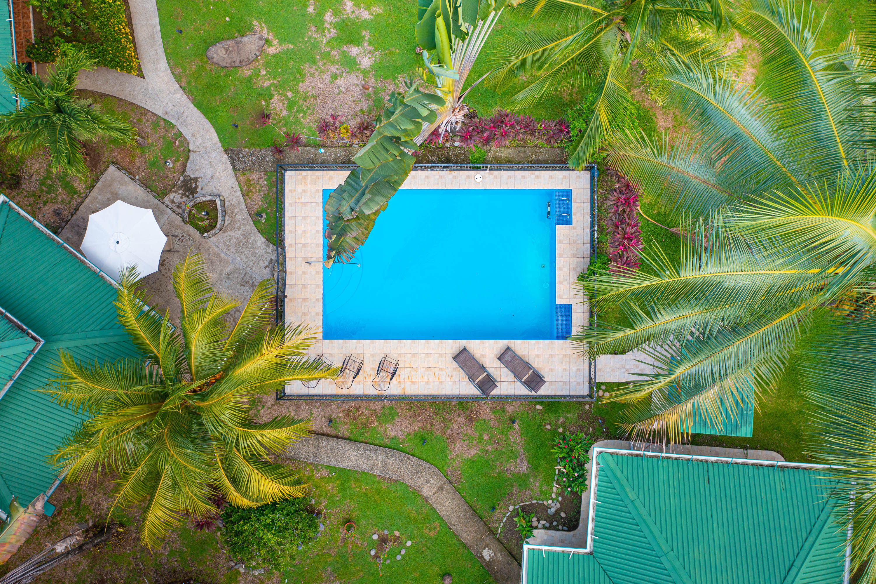 5 bed Single Family Homes For Sale in Ojochal, Puntarenas - thumb 6