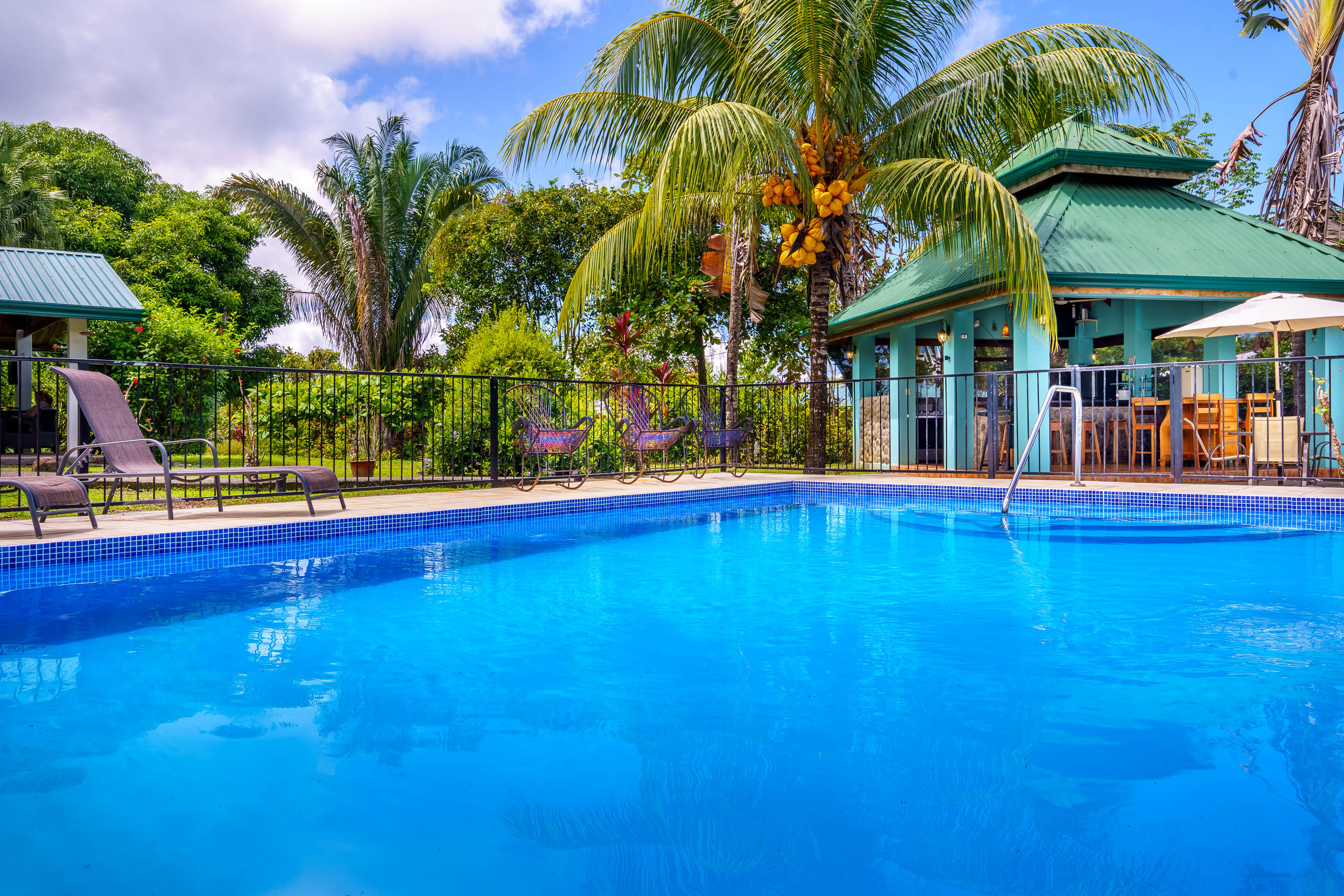 5 bed Single Family Homes For Sale in Ojochal, Puntarenas - thumb 7