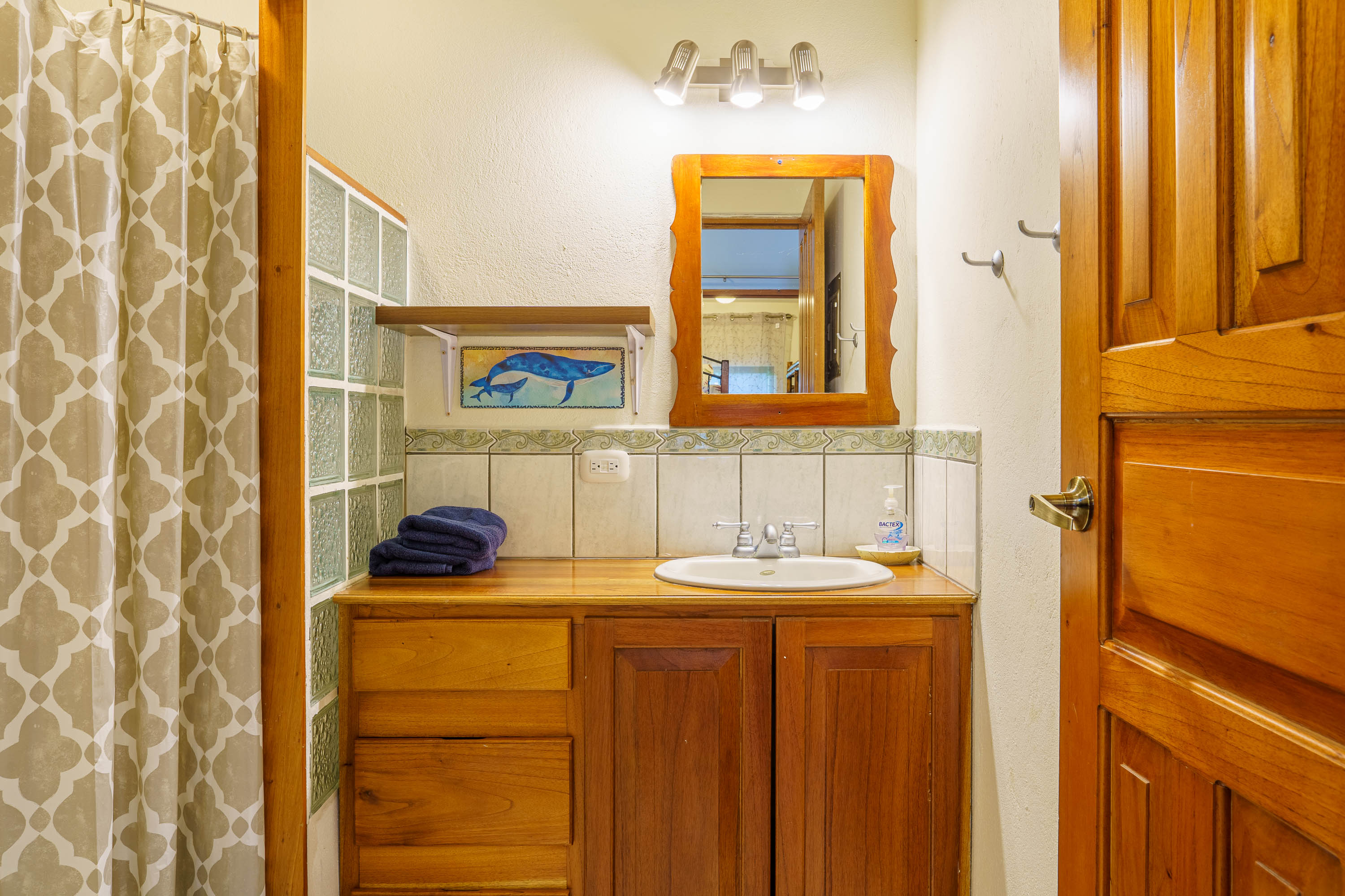 5 bed Single Family Homes For Sale in Ojochal, Puntarenas - thumb 27