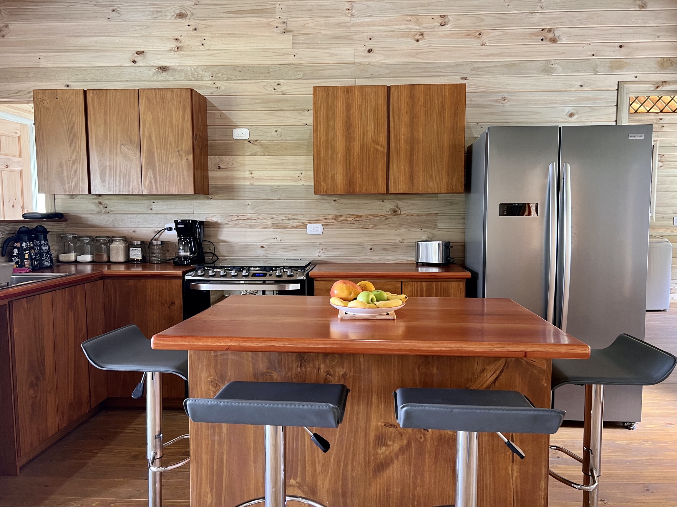 6 bed Single Family Homes For Sale in Uvita, Puntarenas - thumb 16