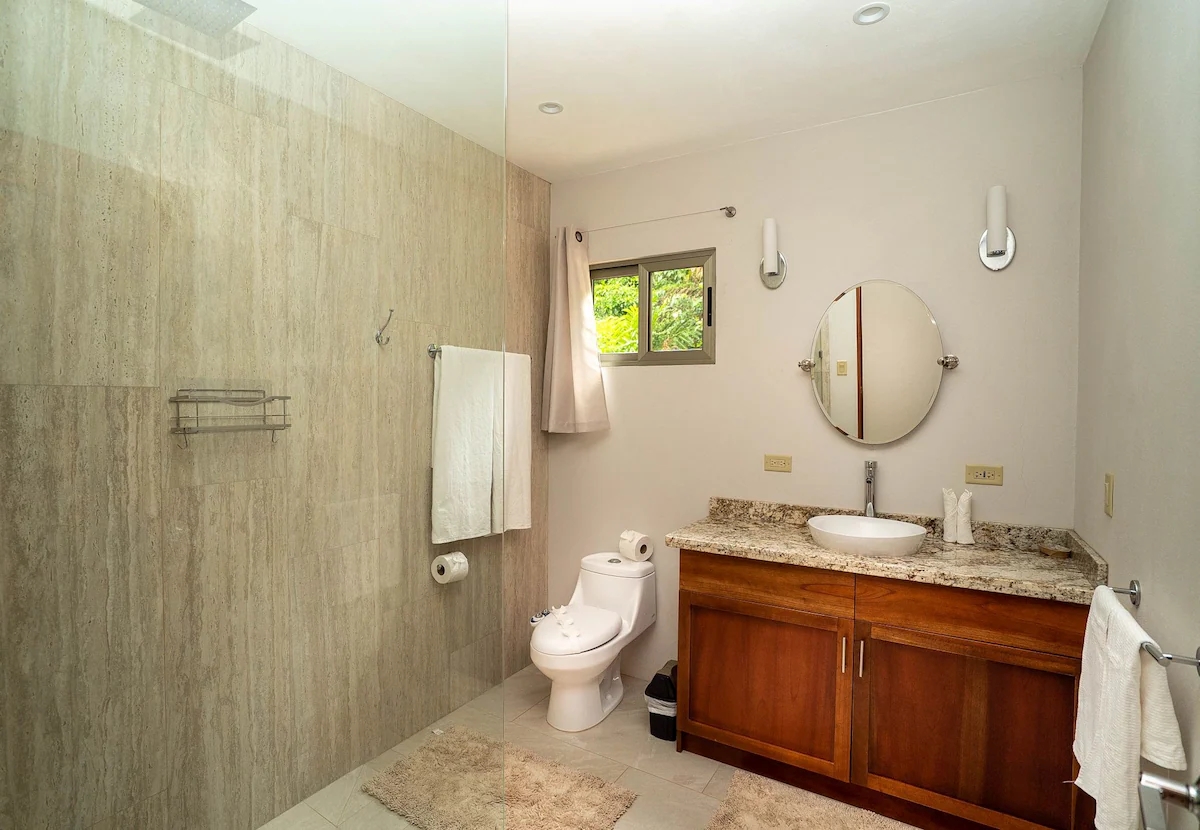 3 bed Single Family Homes For Sale in Ojochal, Puntarenas - thumb 18