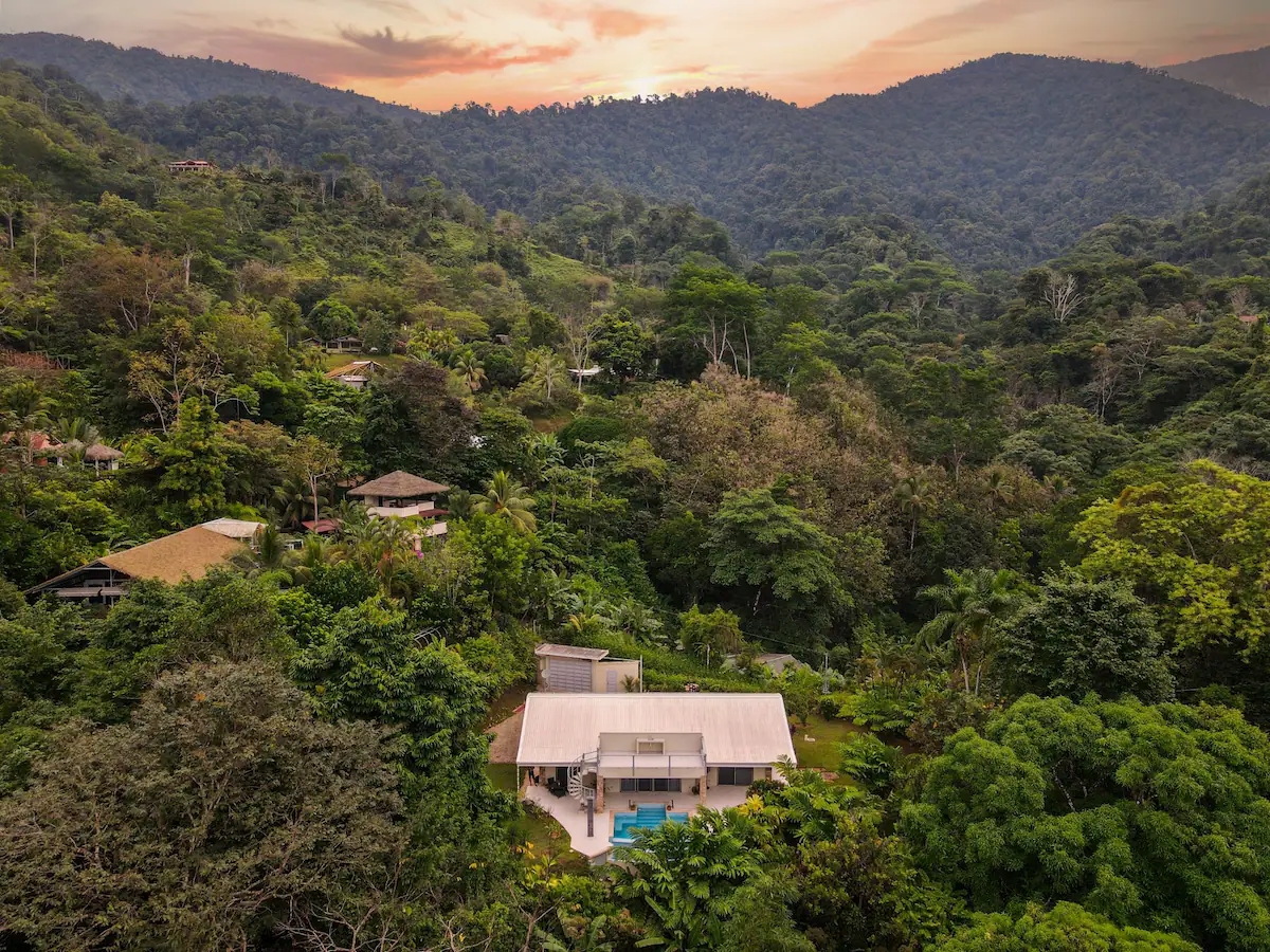 3 bed Single Family Homes For Sale in Ojochal, Puntarenas - thumb 1