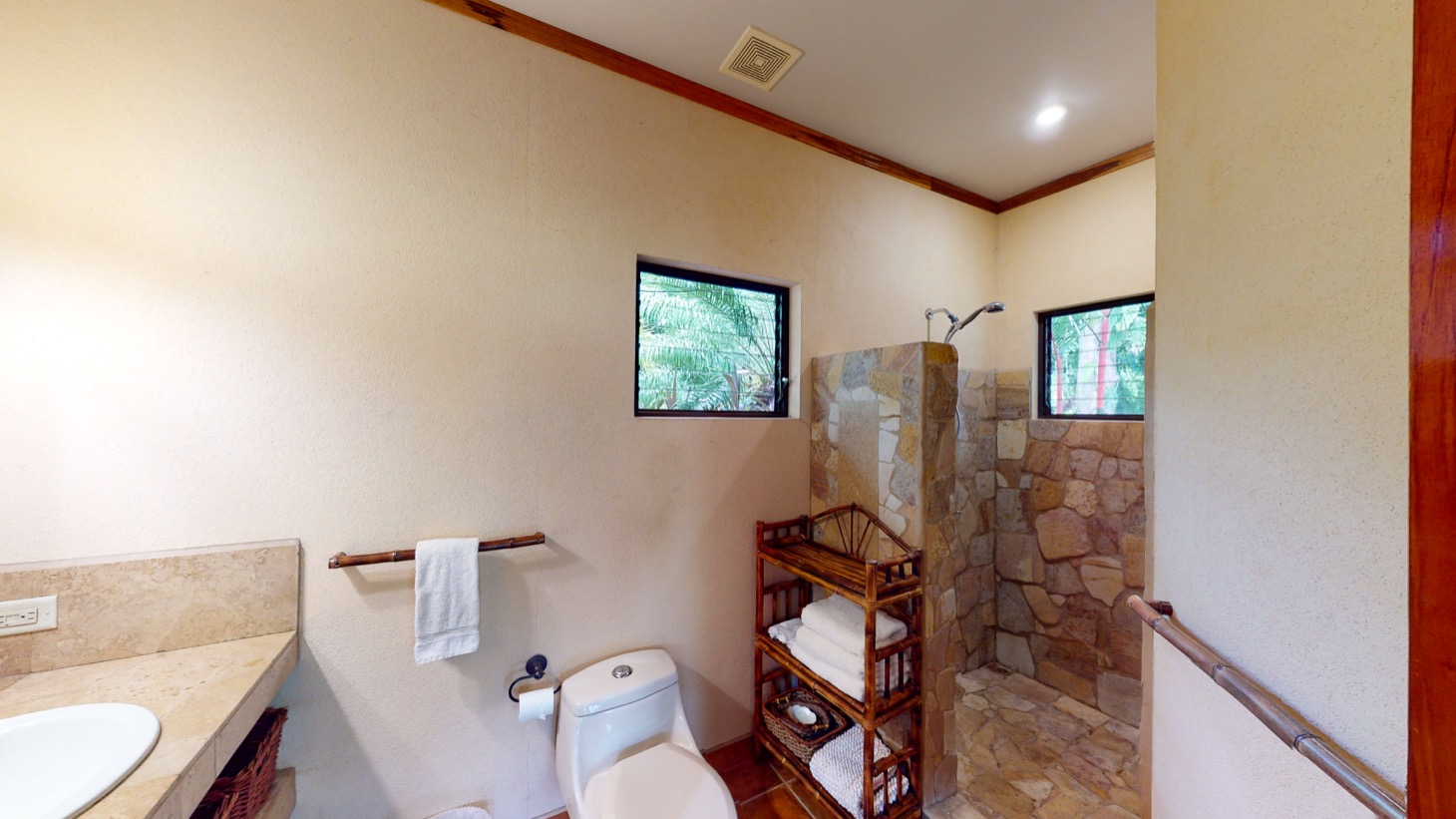 2 bed Single Family Homes For Sale in Ojochal, Puntarenas - thumb 22