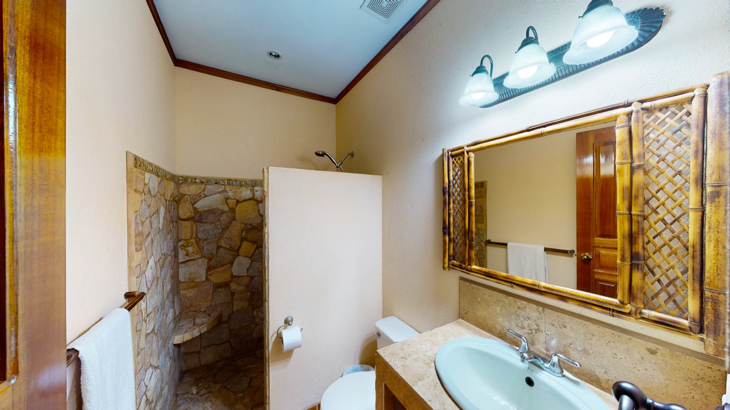 2 bed Single Family Homes For Sale in Ojochal, Puntarenas - thumb 25