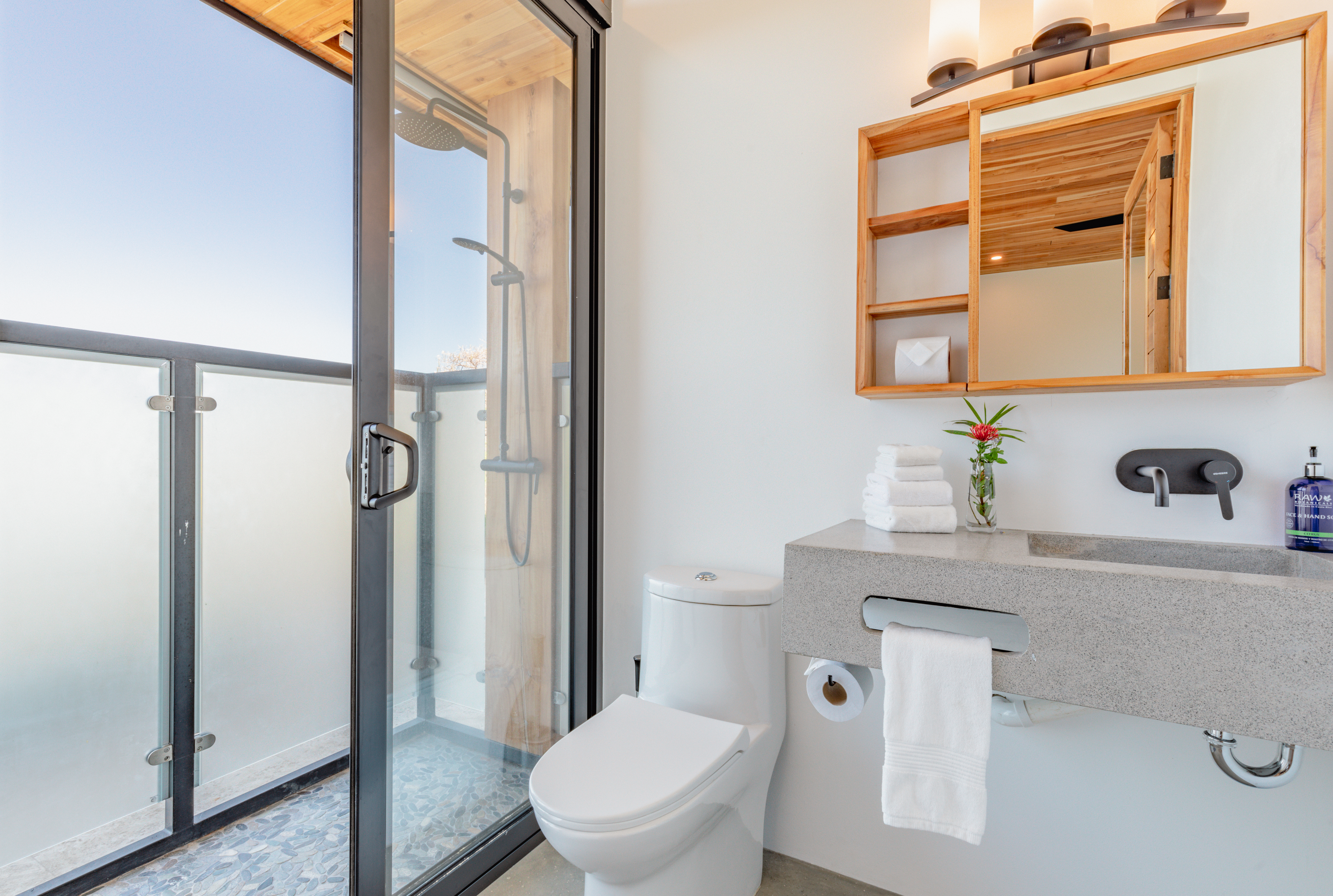 5 bed Single Family Homes For Rent in Nosara, Guanacaste - thumb 17