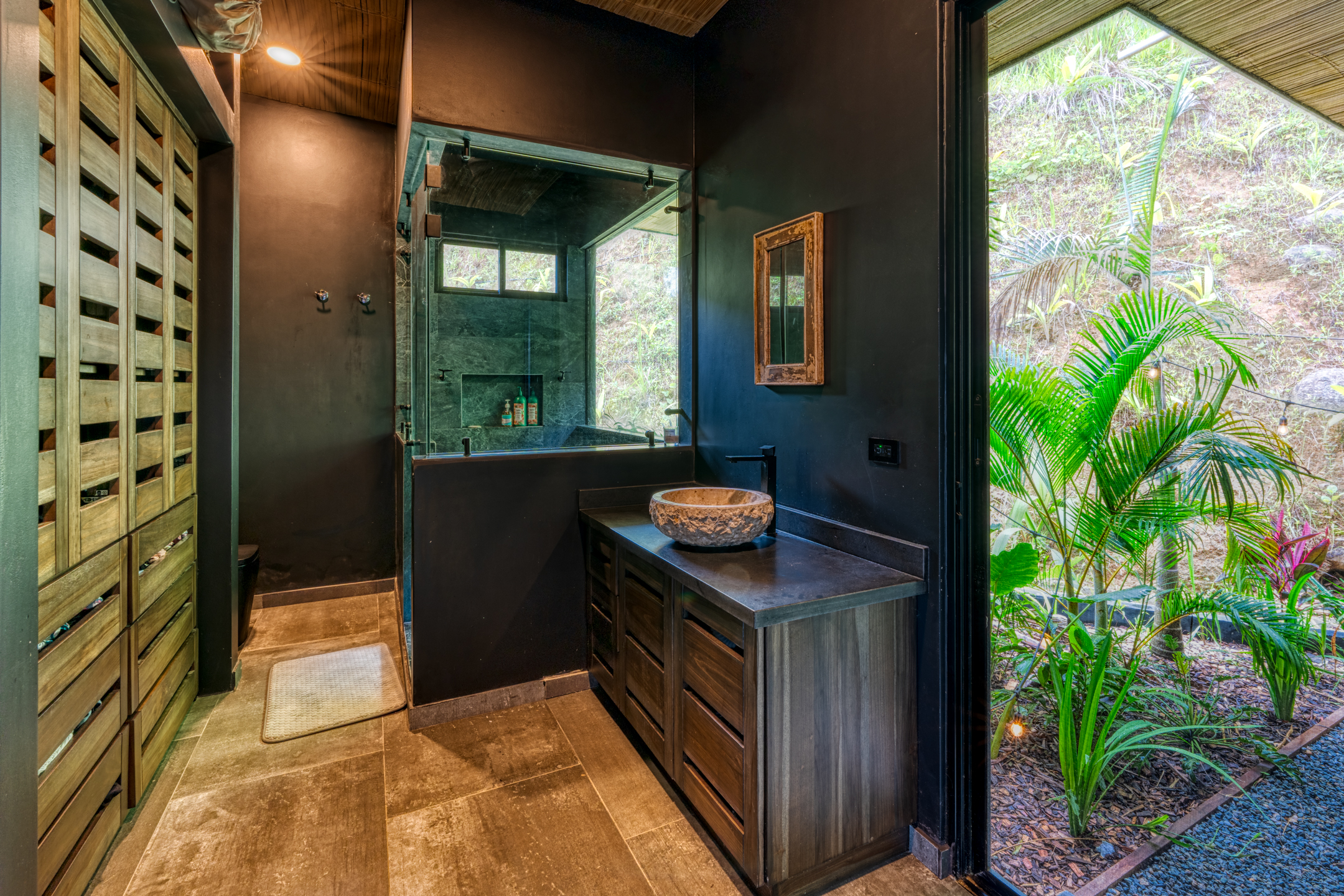 3 bed Single Family Homes For Sale in Dominical, Puntarenas - thumb 18