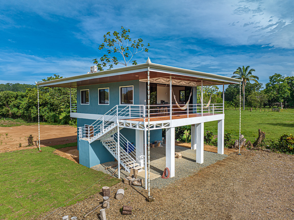 3 bed Single Family Homes For Sale in Uvita, Puntarenas - thumb 1