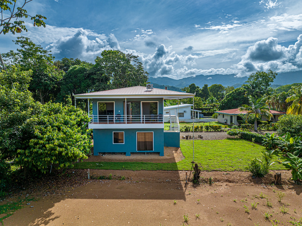 3 bed Single Family Homes For Sale in Uvita, Puntarenas - thumb 2