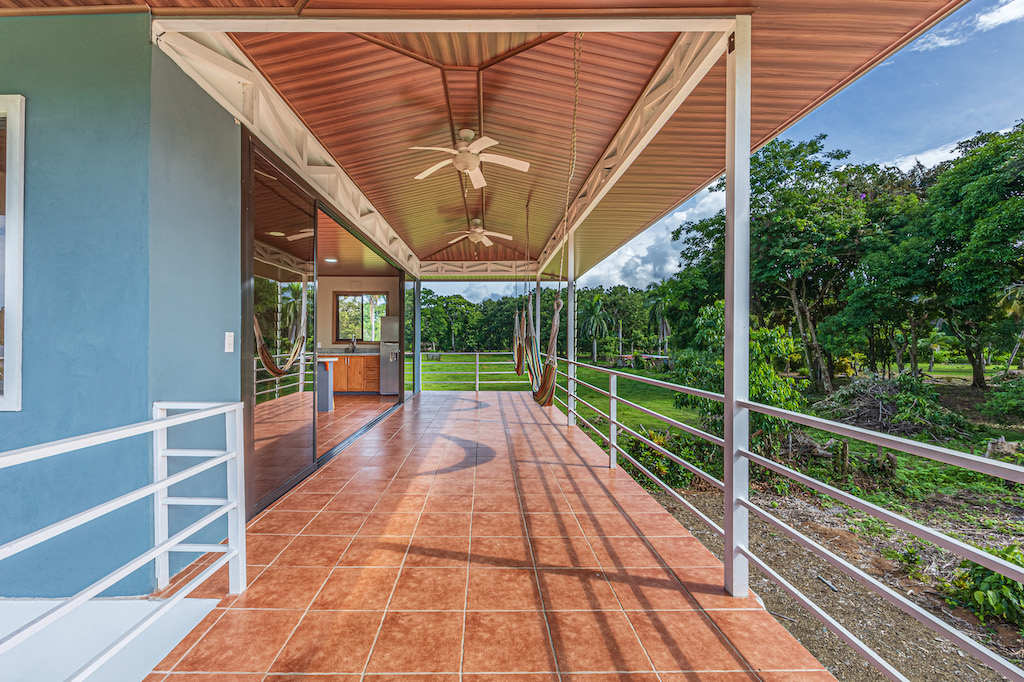 3 bed Single Family Homes For Sale in Uvita, Puntarenas - thumb 11