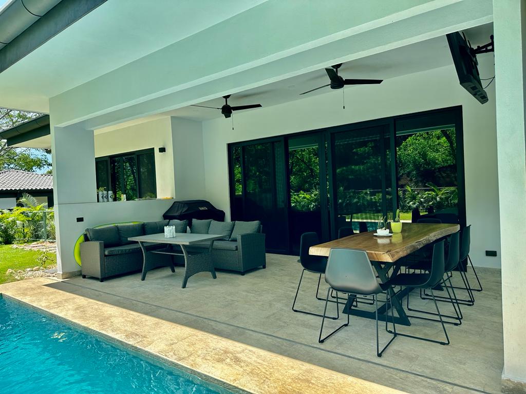 3 bed Single Family Homes For Sale in Playas Del Coco, Guanacaste - thumb 4