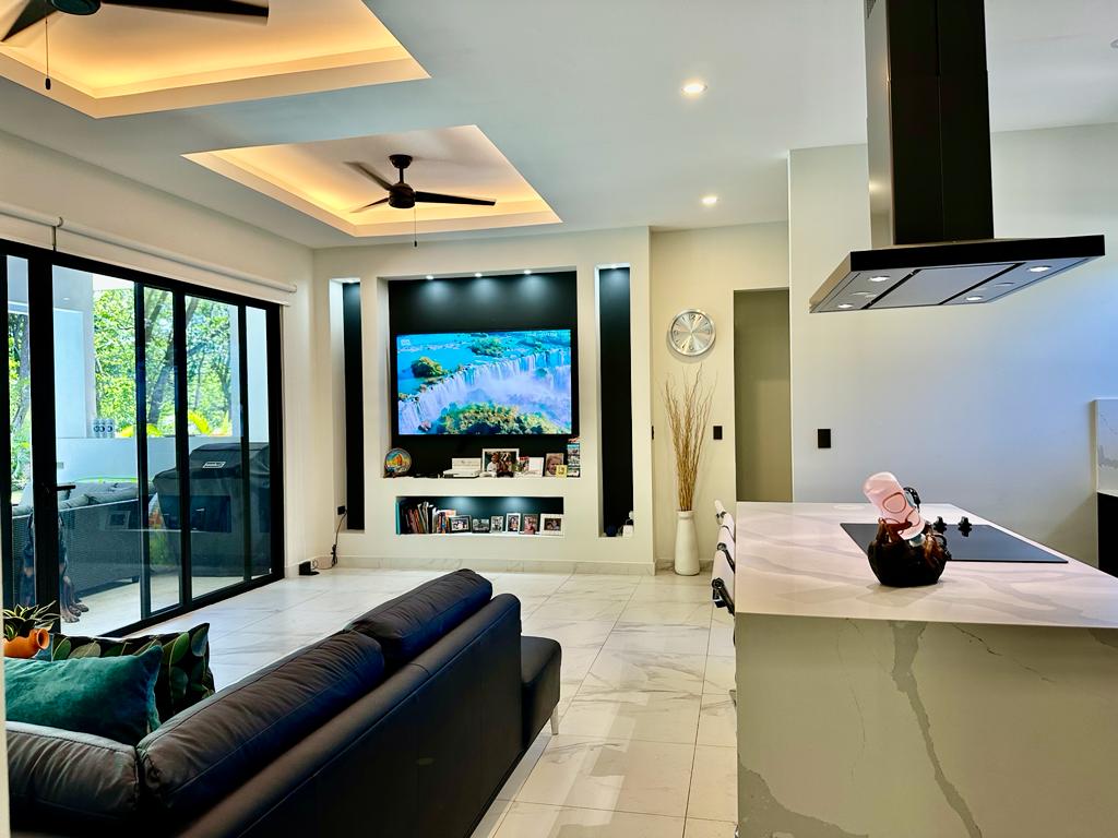 3 bed Single Family Homes For Sale in Playas Del Coco, Guanacaste - thumb 13