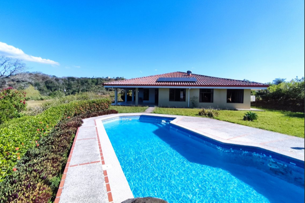 3 bed Single Family Homes For Sale in Atenas, Alajuela - thumb 1