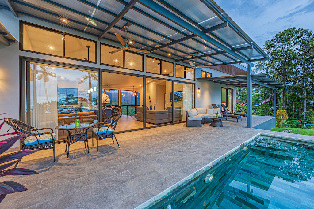 6 bed Single Family Homes For Sale in Savegre, Puntarenas - thumb 5