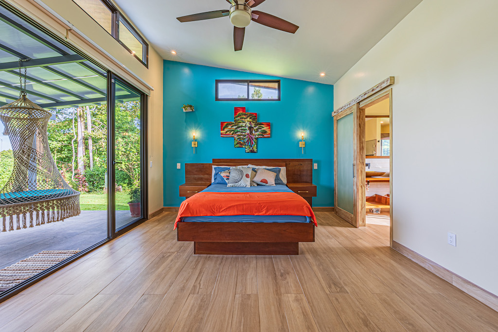 6 bed Single Family Homes For Sale in Savegre, Puntarenas - thumb 13