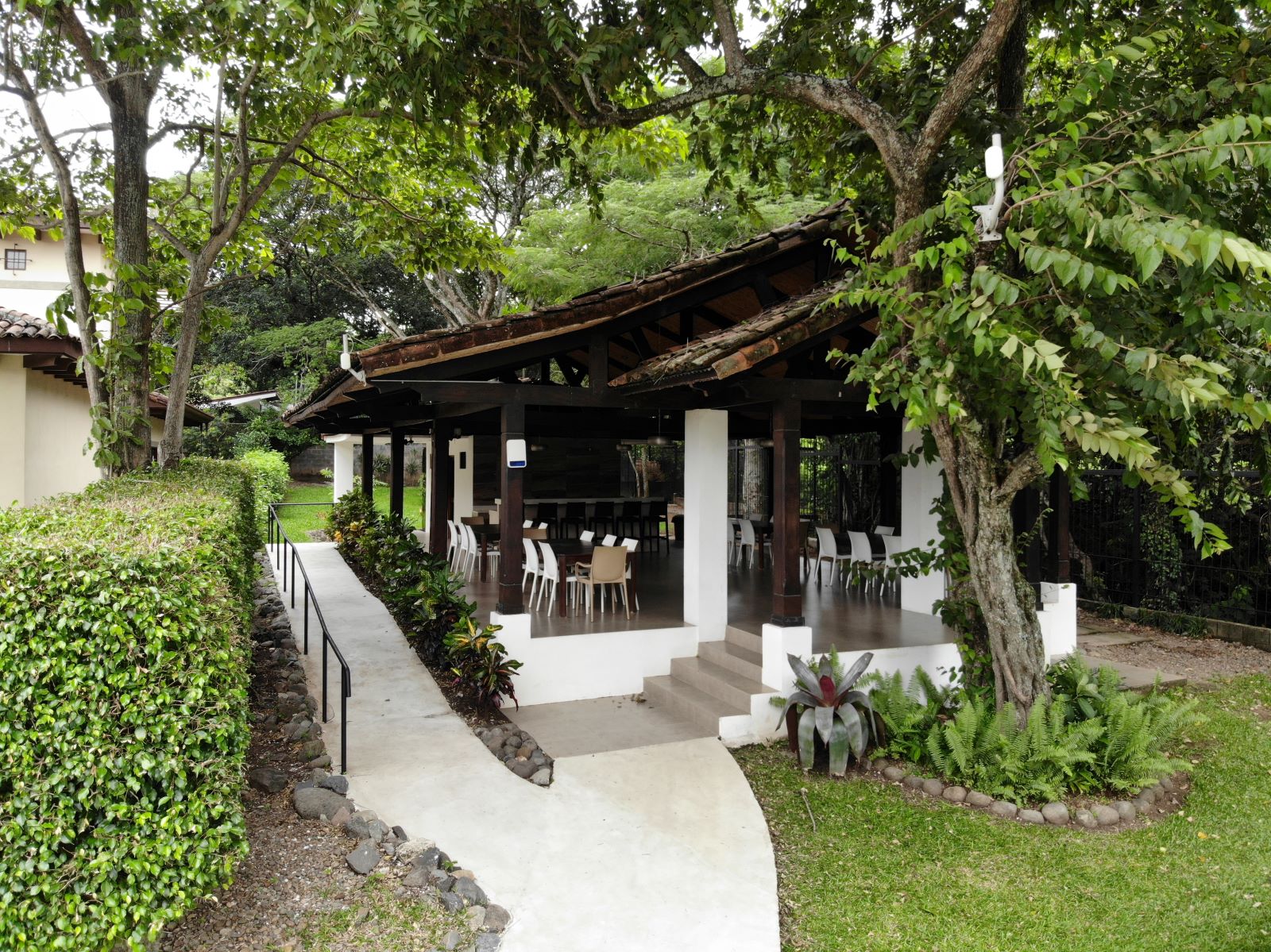 4 bed Single Family Homes For Sale in Santa Ana, San Jose - thumb 22