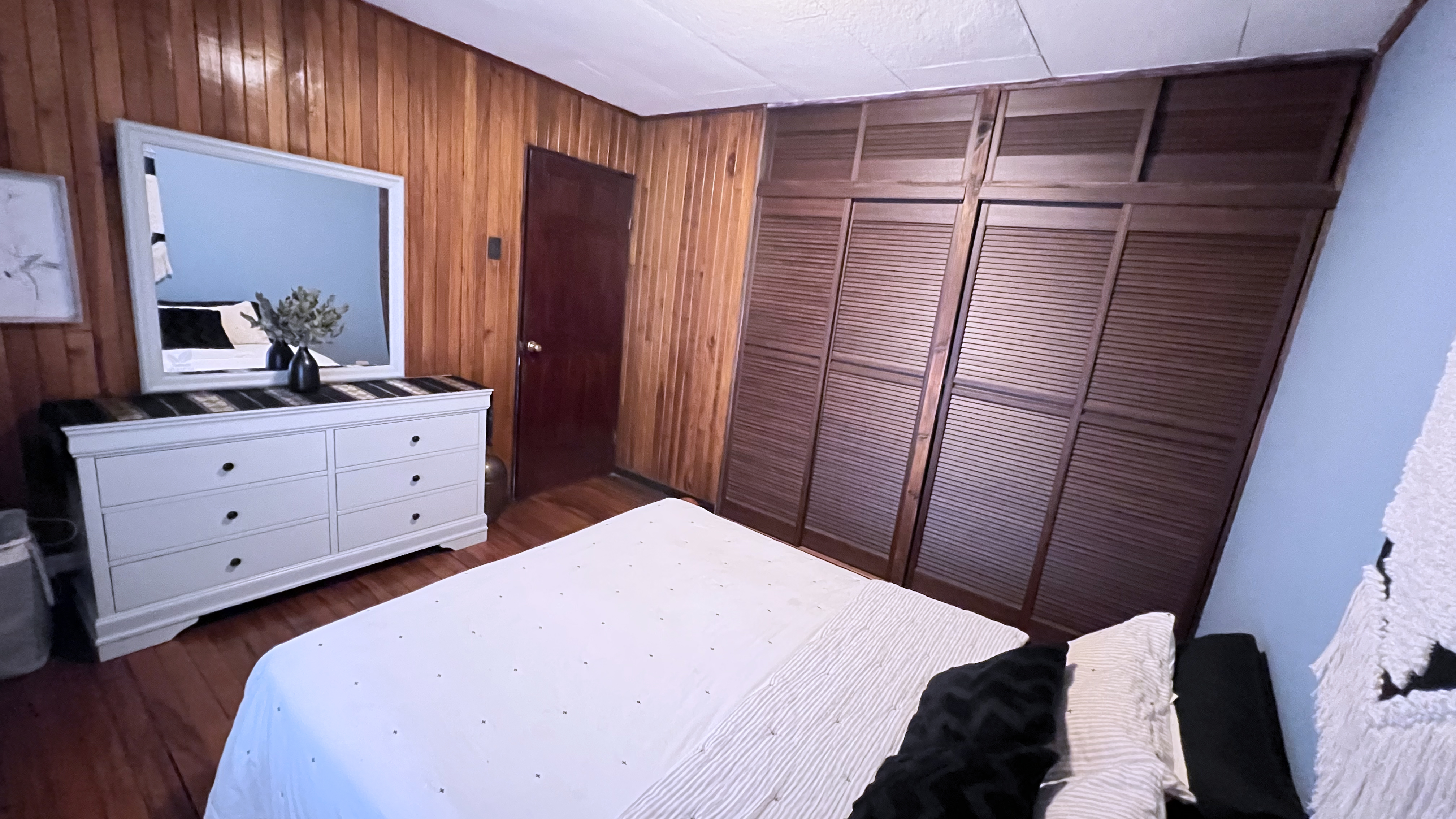 4 bed Single Family Homes For Sale in Zapote, San Jose - thumb 5