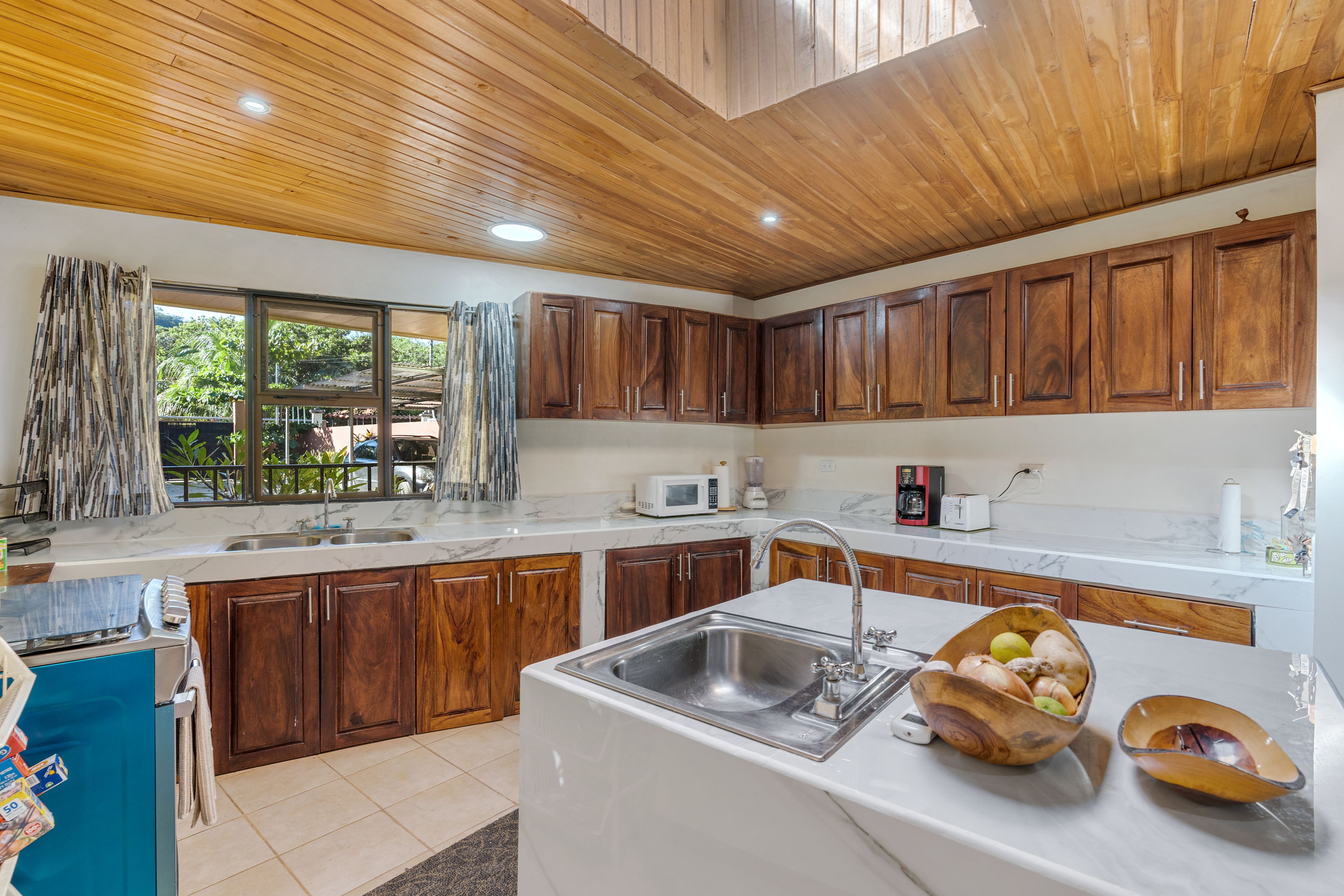 3 bed Single Family Homes For Sale in Tamarindo, Guanacaste - thumb 3