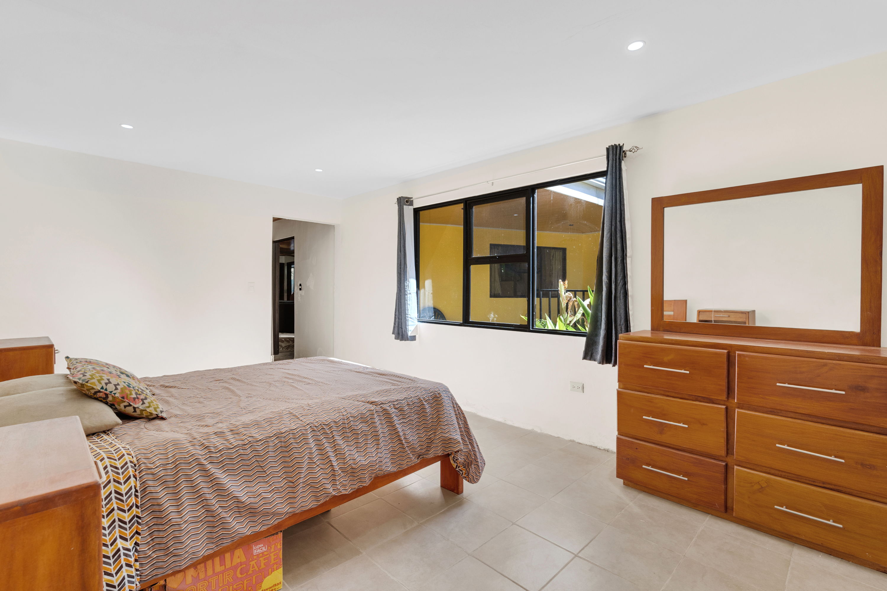 3 bed Single Family Homes For Sale in Tamarindo, Guanacaste - thumb 11