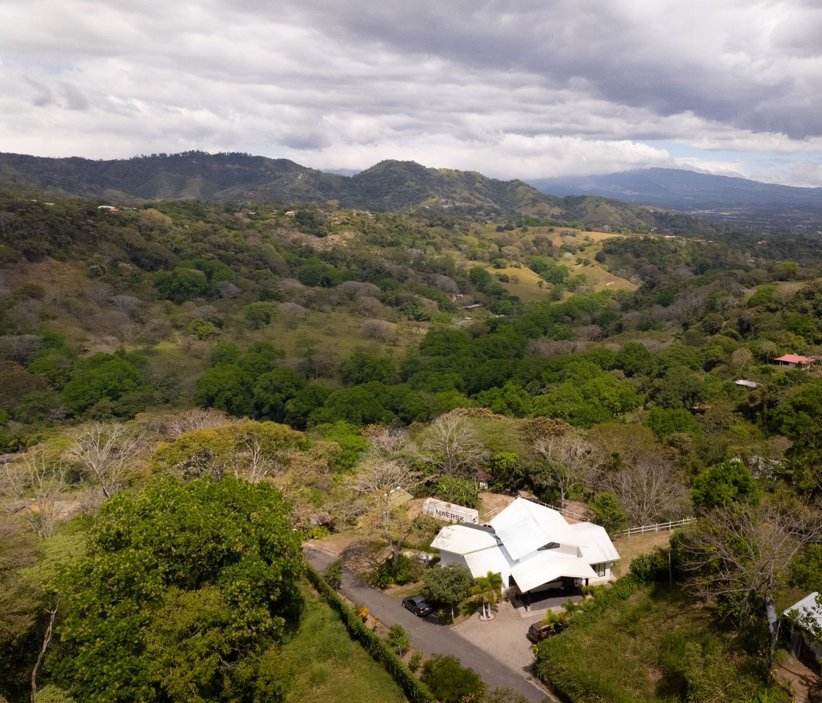 4 bed Single Family Homes For Sale in Atenas, Alajuela - thumb 1