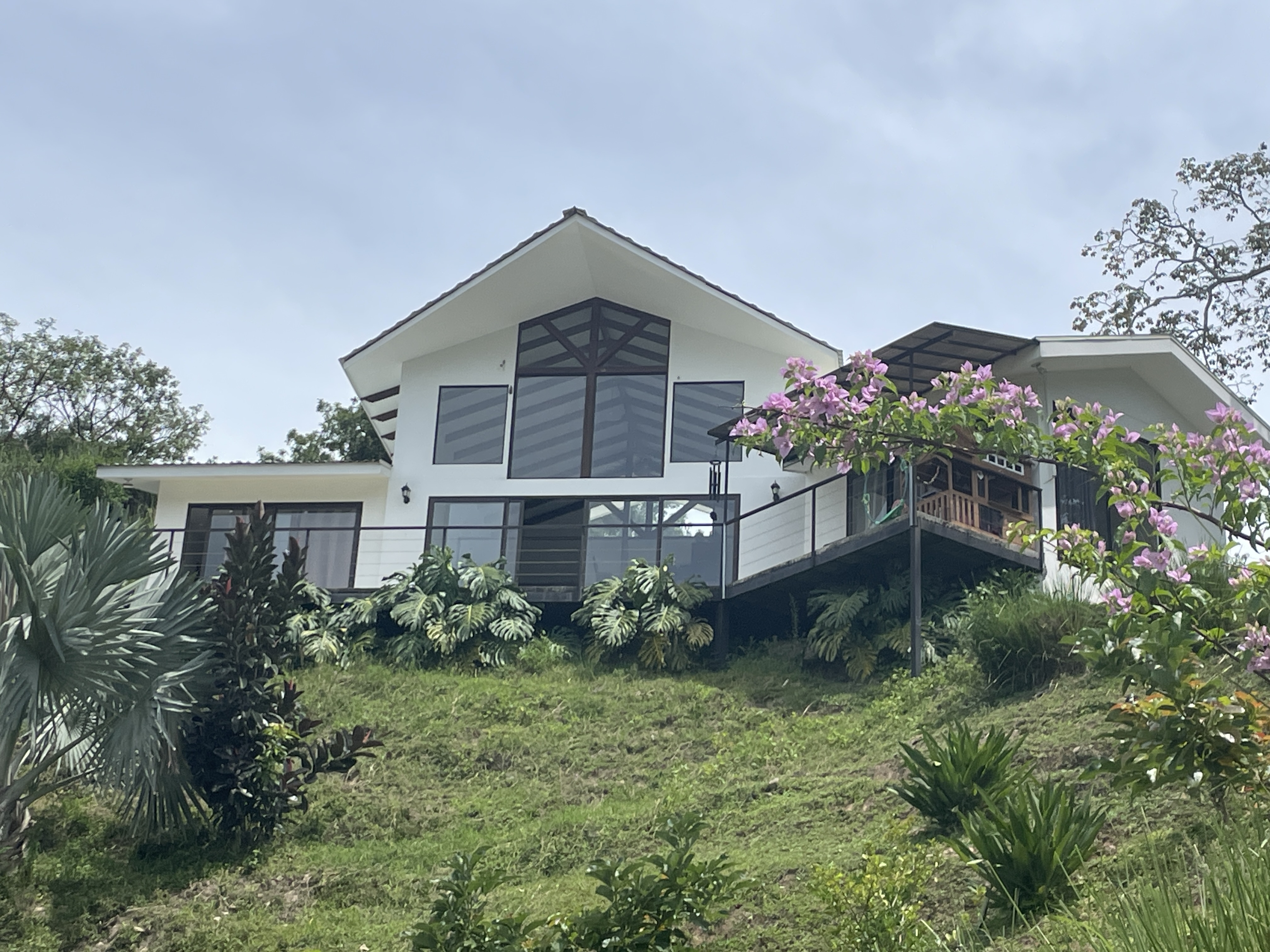 4 bed Single Family Homes For Sale in Atenas, Alajuela - thumb 6