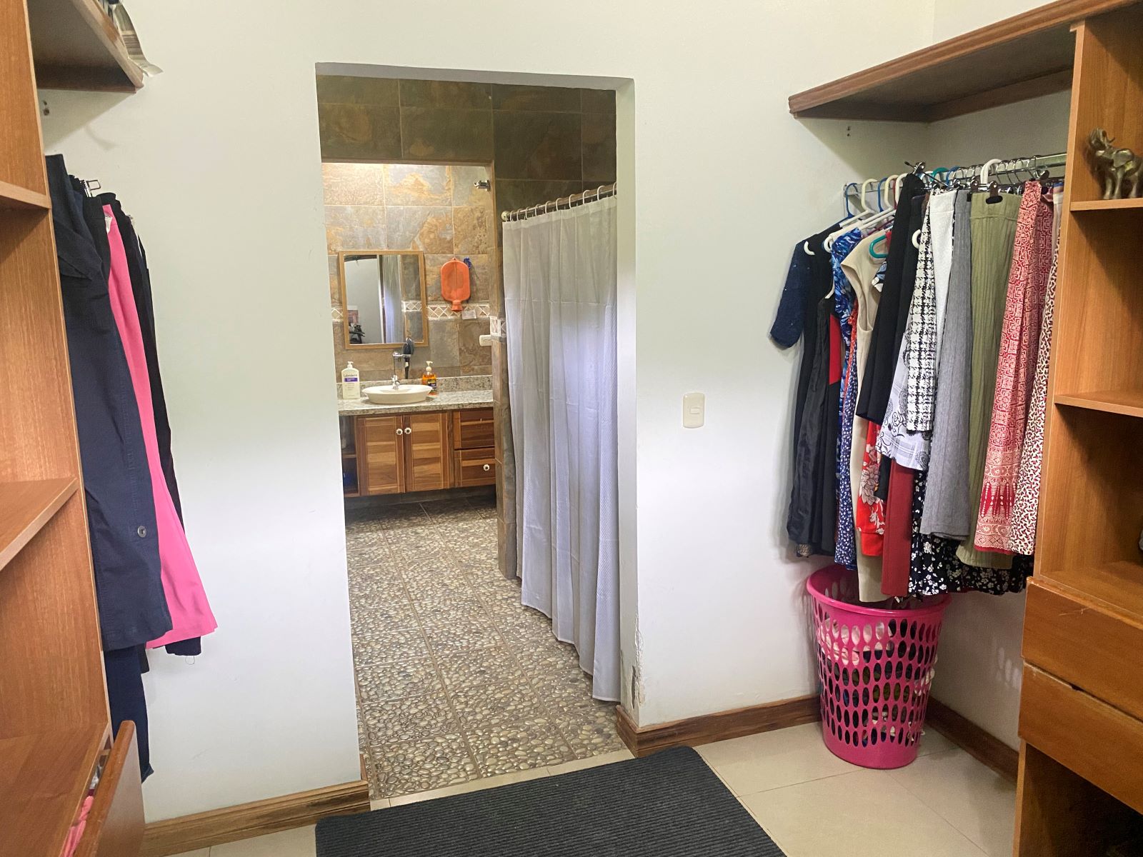 4 bed Single Family Homes For Sale in Salitral, San Jose - thumb 17