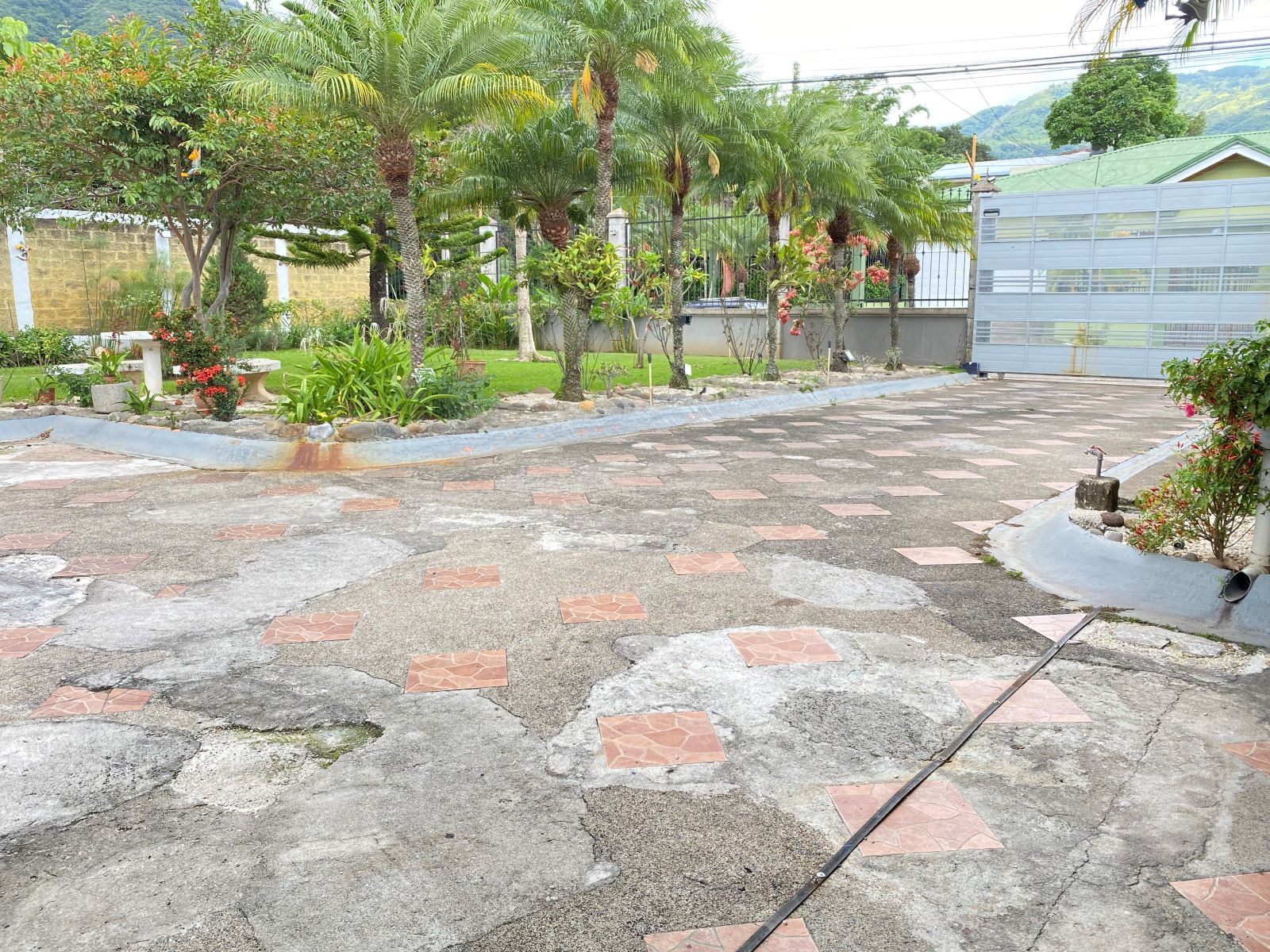 3 bed Single Family Homes For Sale in Santa Ana, San Jose - thumb 20