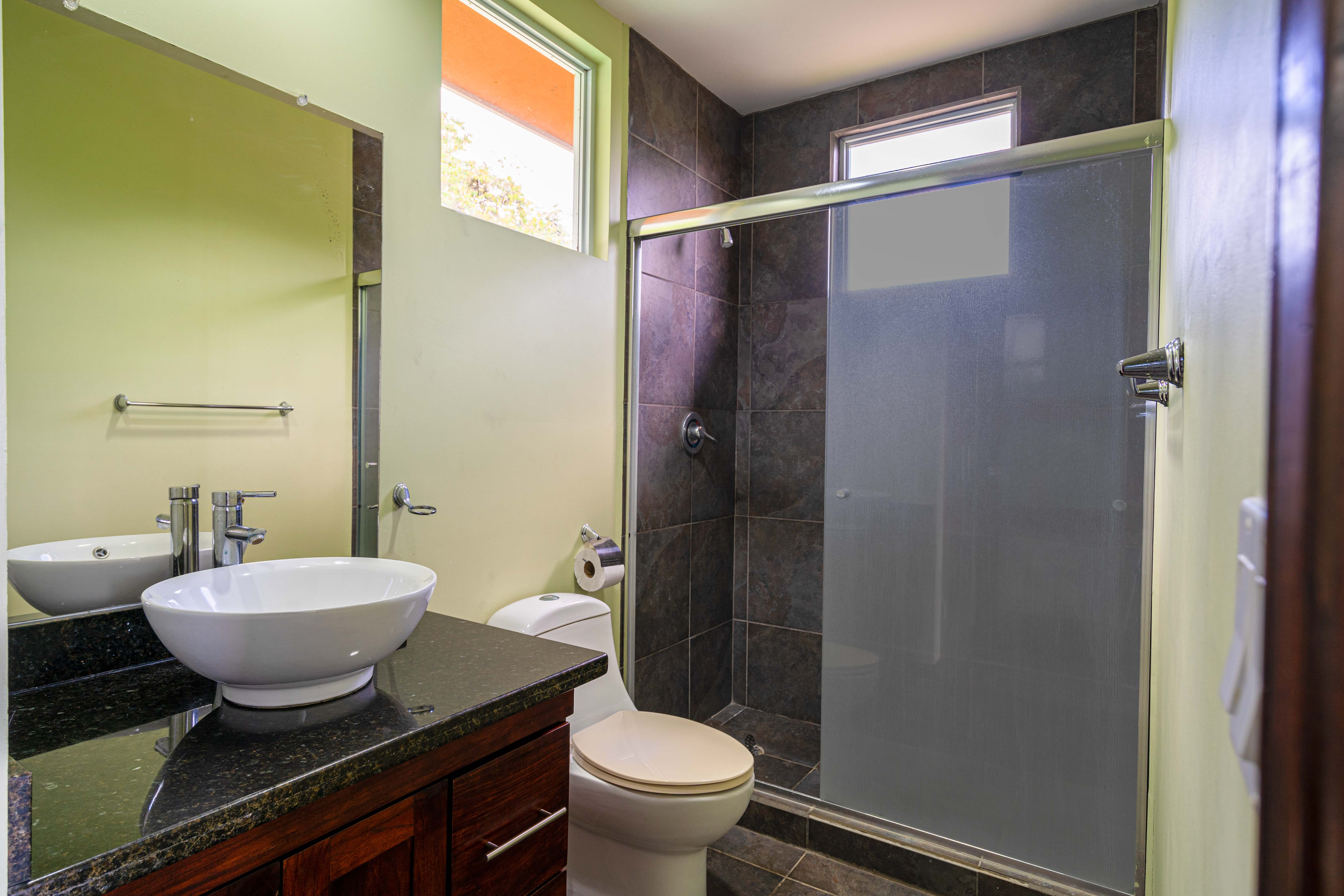 3 bed Single Family Homes For Sale in Quepos, Puntarenas - thumb 27