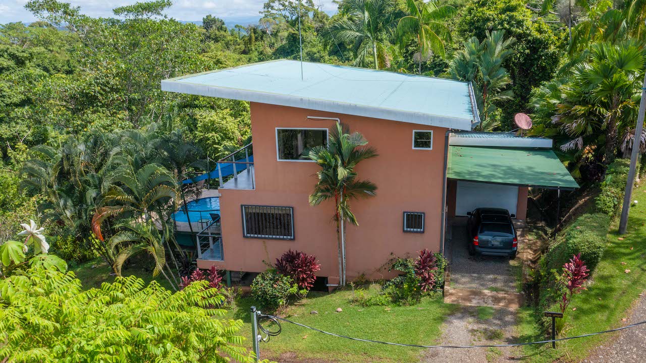 3 bed Single Family Homes For Sale in Quepos, Puntarenas - thumb 6