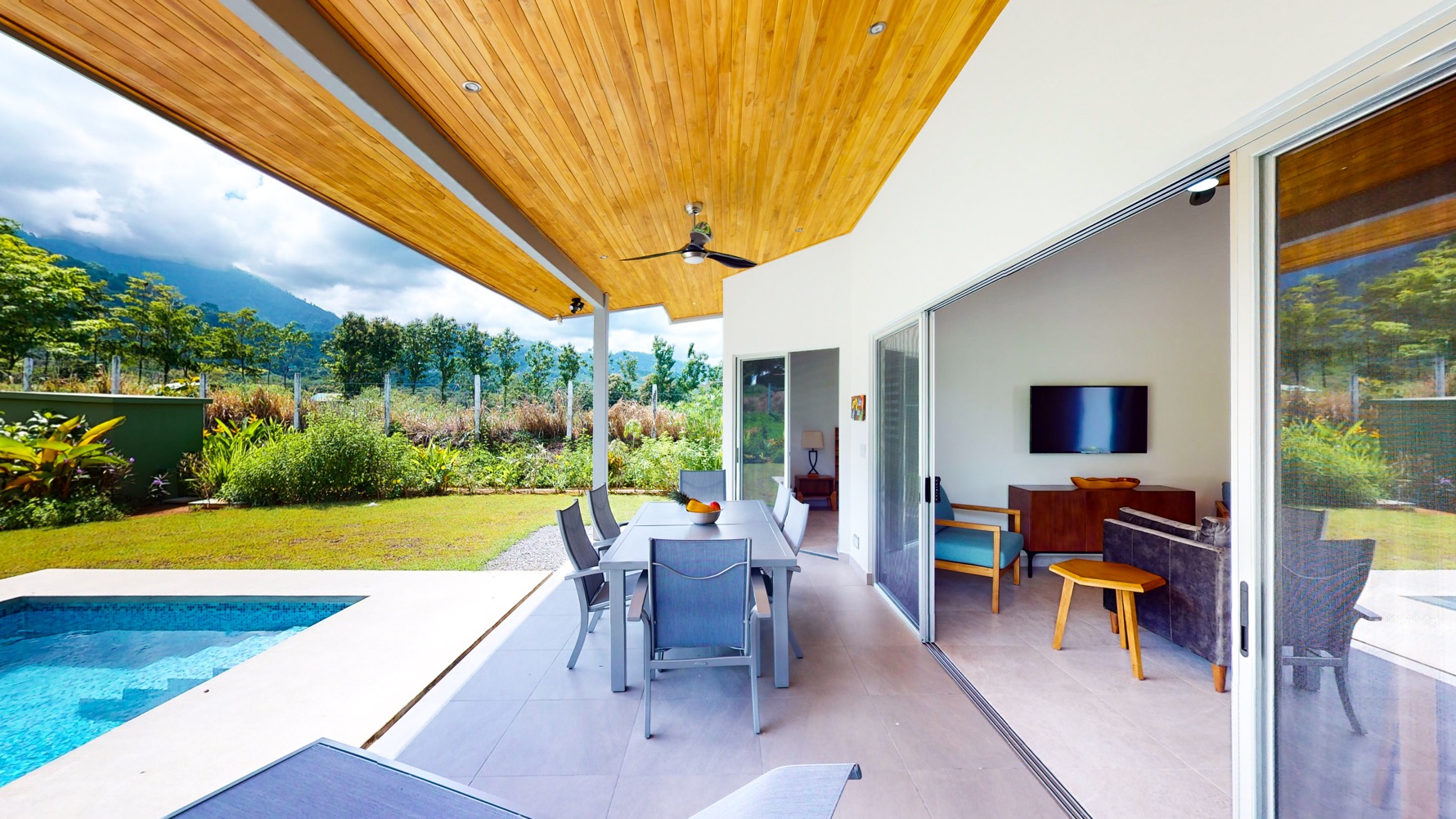 3 bed Single Family Homes For Sale in Ojochal, Puntarenas - thumb 10