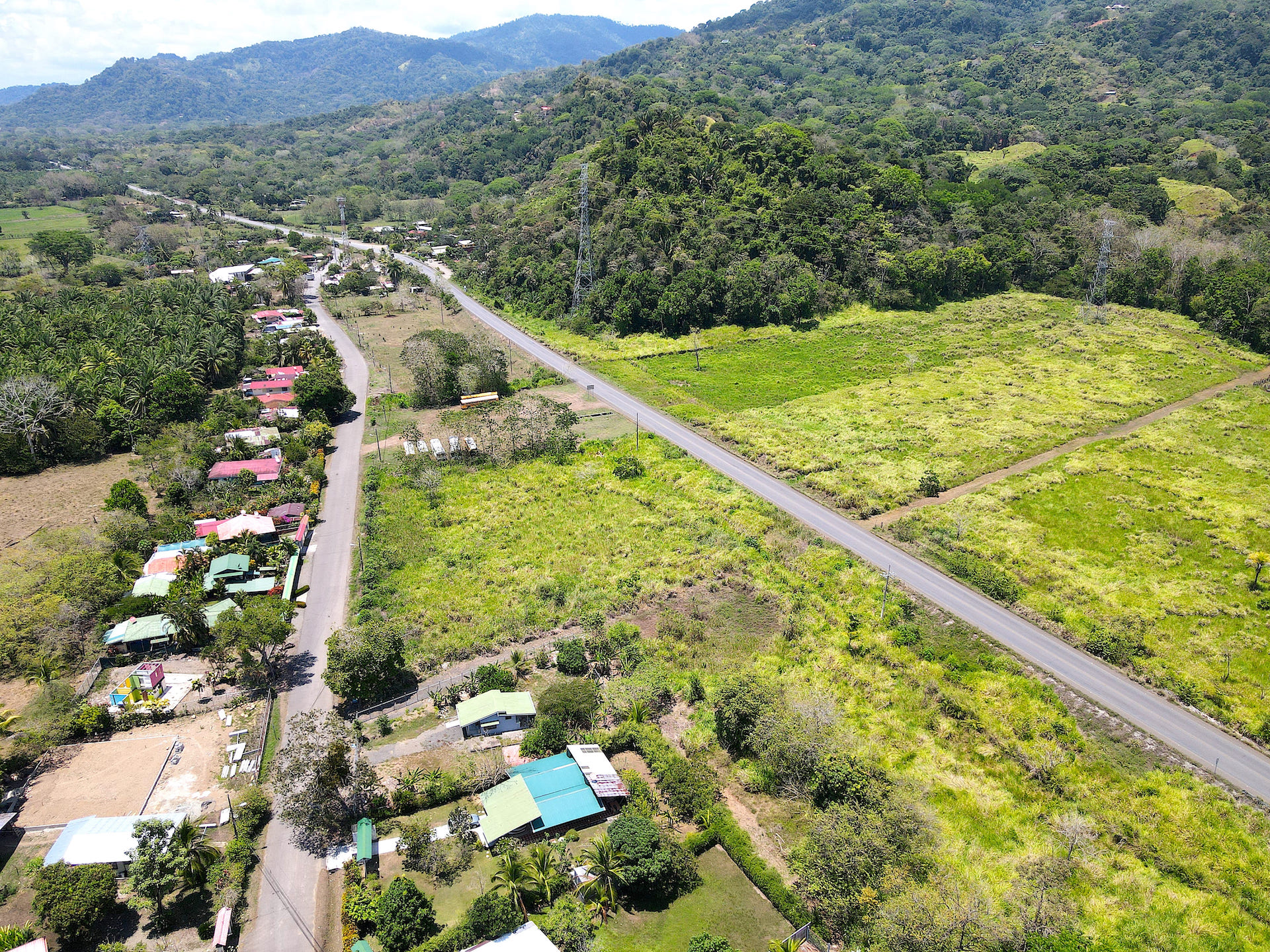 2 bed Single Family Homes For Sale in Savegre, Puntarenas - thumb 2